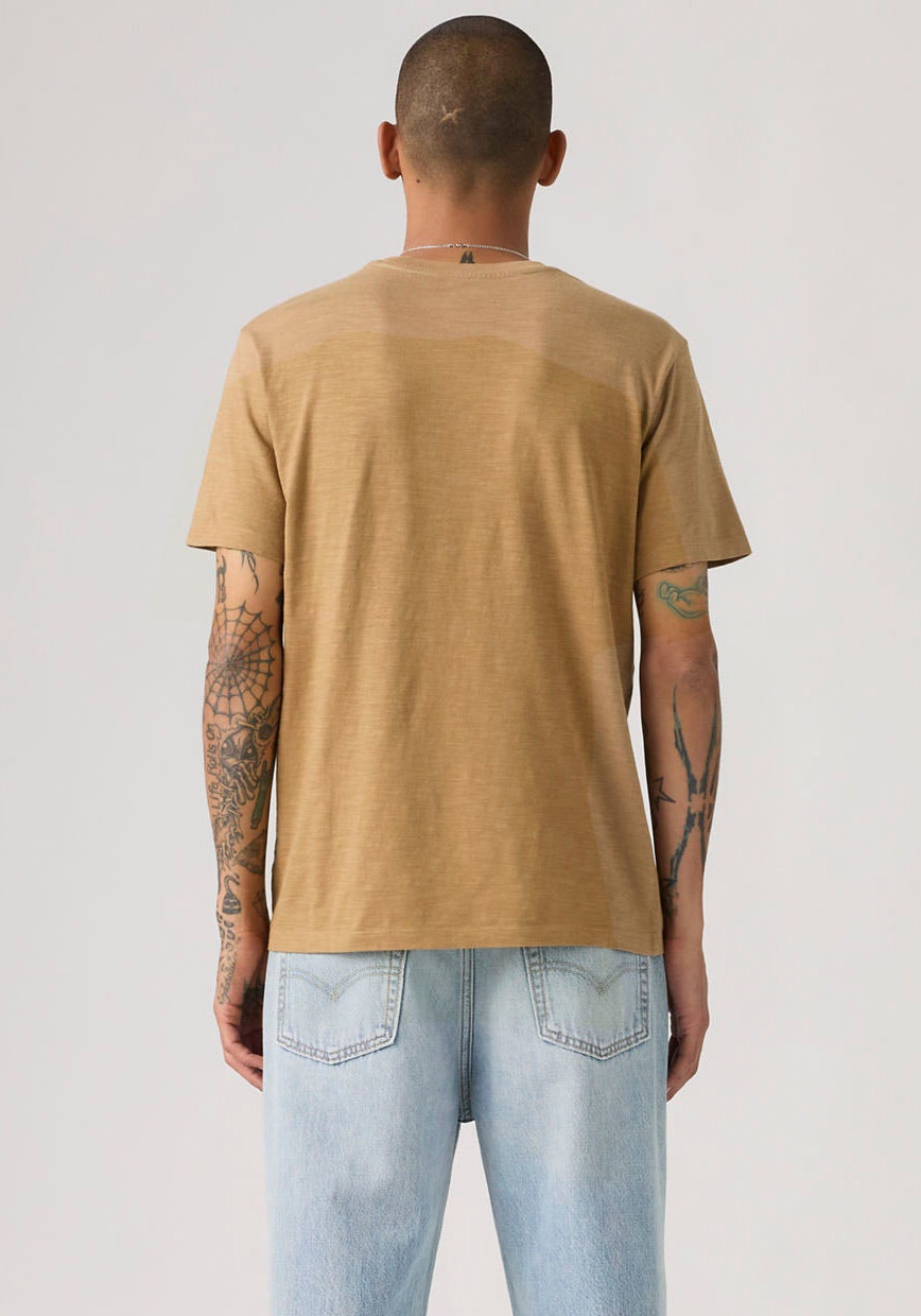 Levi's® T-Shirt »CLASSIC POCKET TEE« mit aufgesetzter Brusttasche