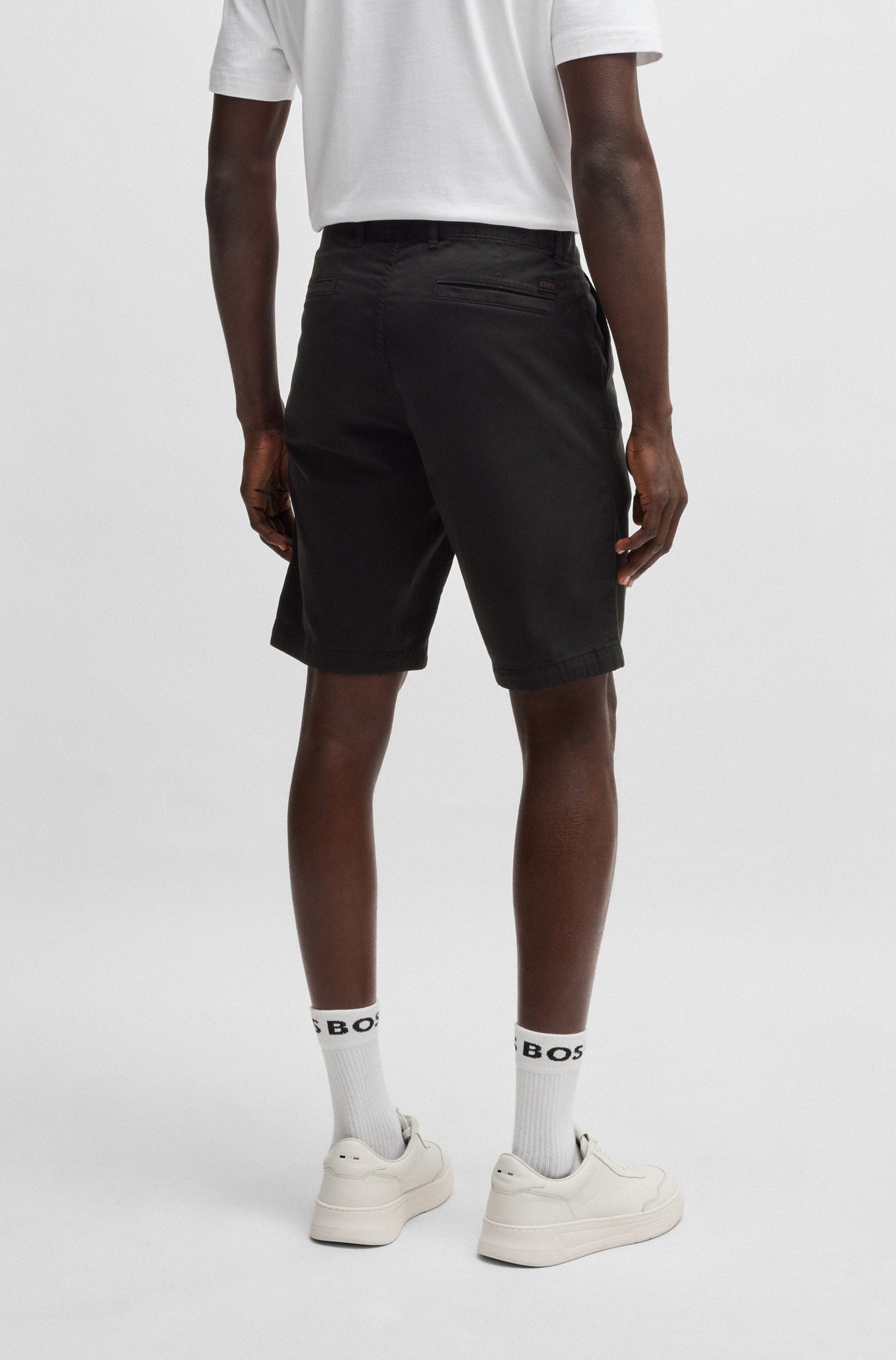 BOSS ORANGE Chinoshorts »slim Shorts«, in moderner Passform