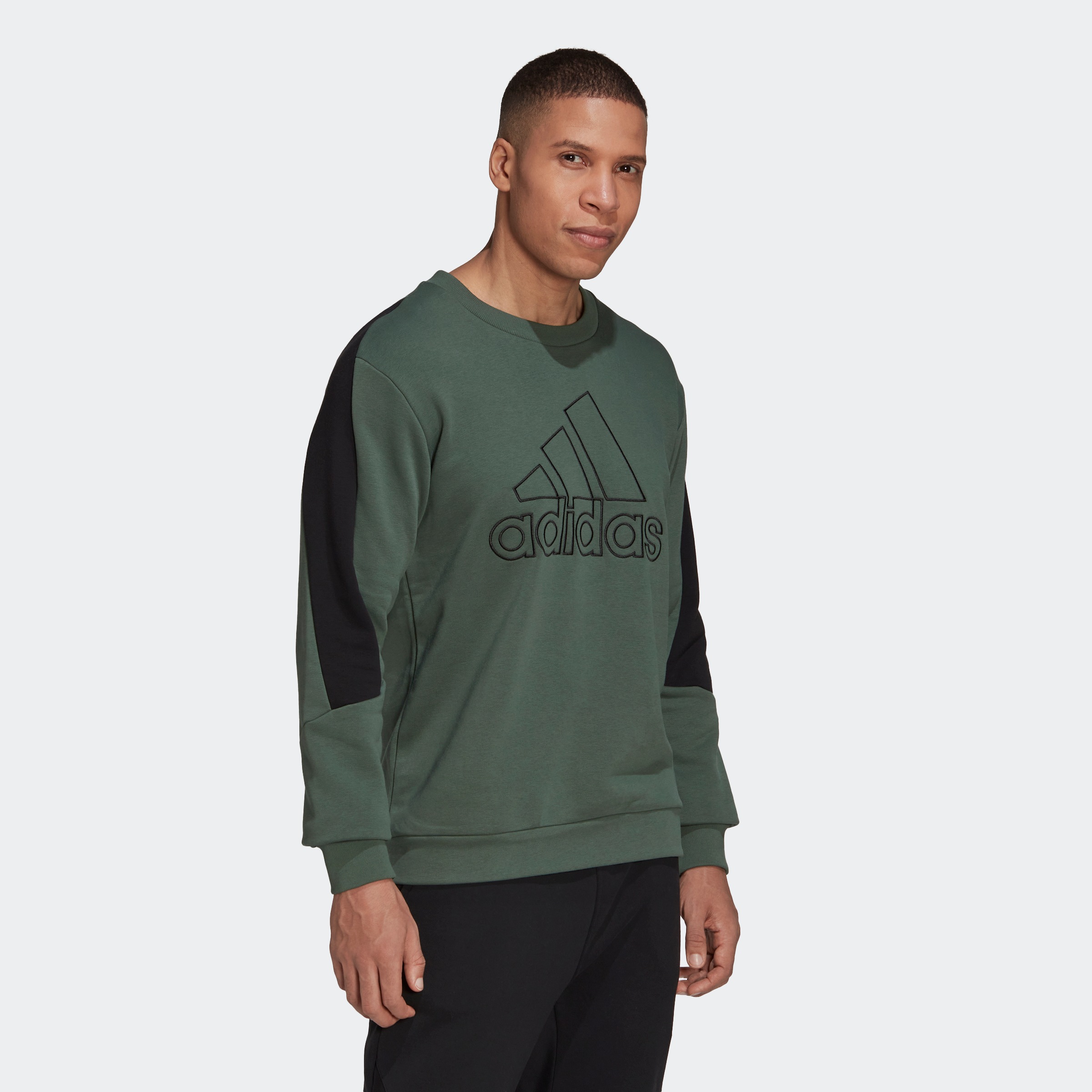 adidas Performance Sweatshirt »FUTURE ICONS EMBROIDERED BADGE OF SPORT«