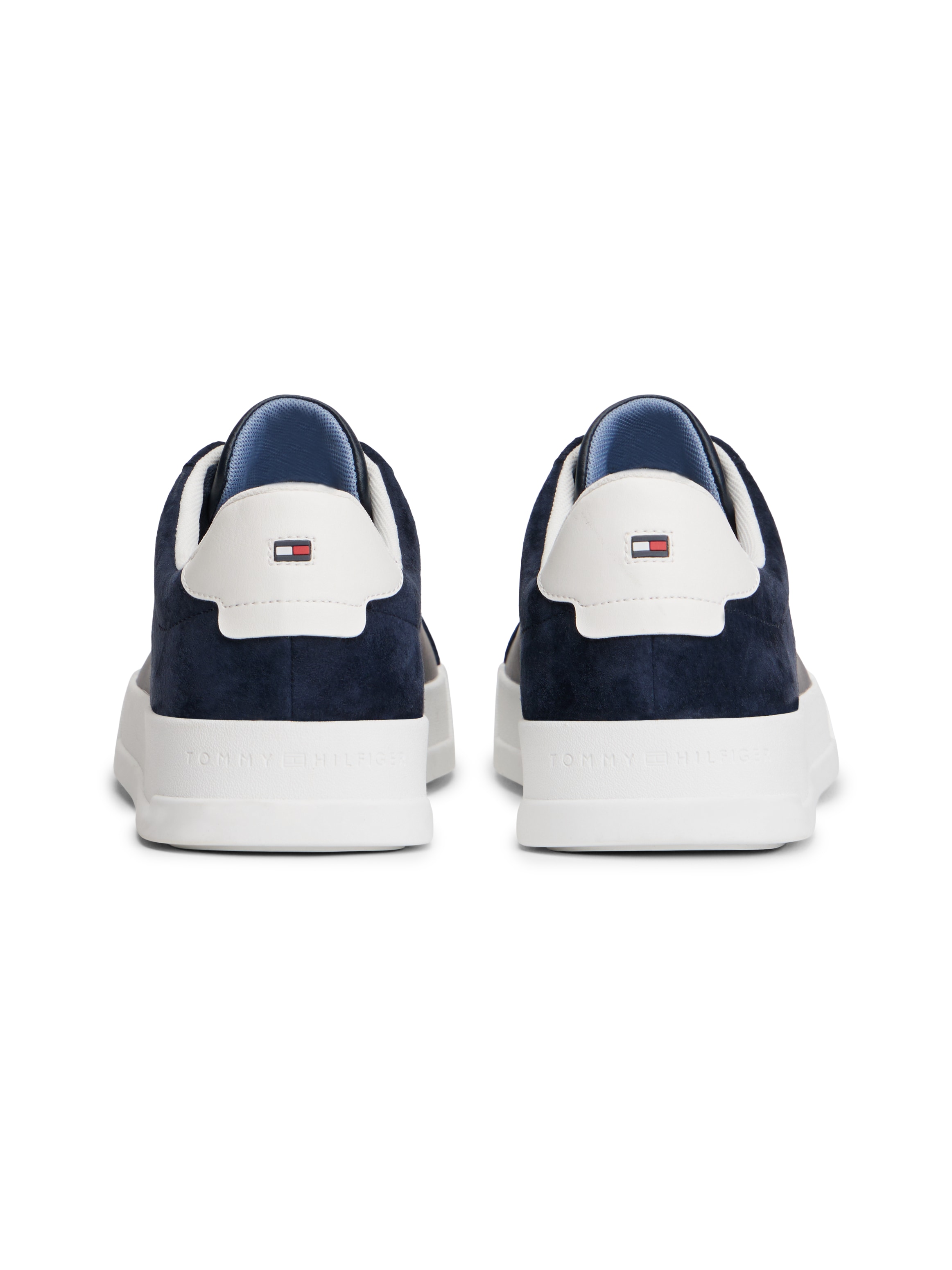 Tommy Hilfiger Sneaker »TH COURT MIX NUBUCK«  , Freizeitschuh, Halbschuh, Schnürer mit zwei Logoschriftzügen