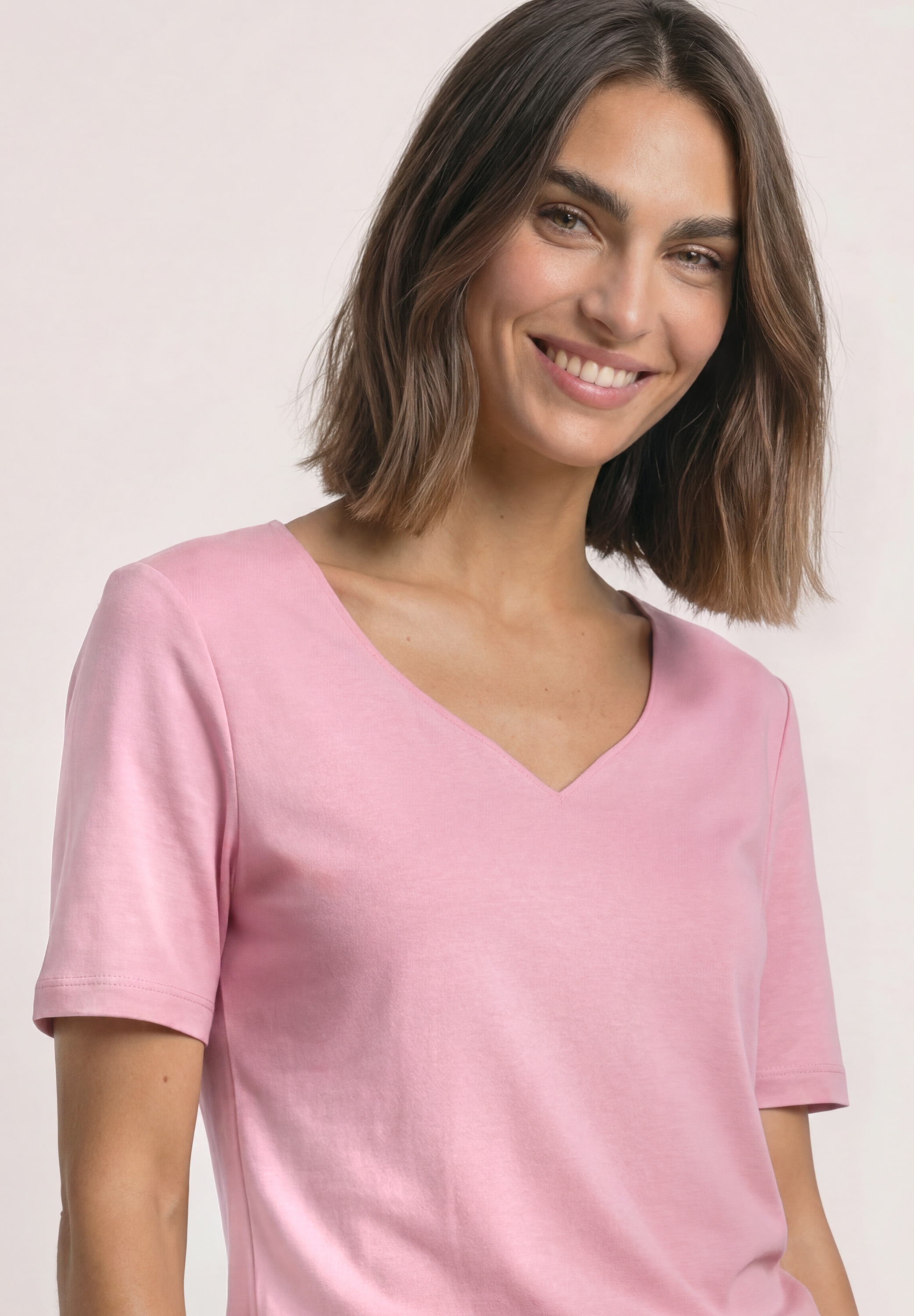 STREET ONE 1100000002199 »Style Ada« Sommershirt mit Herzausschnitt