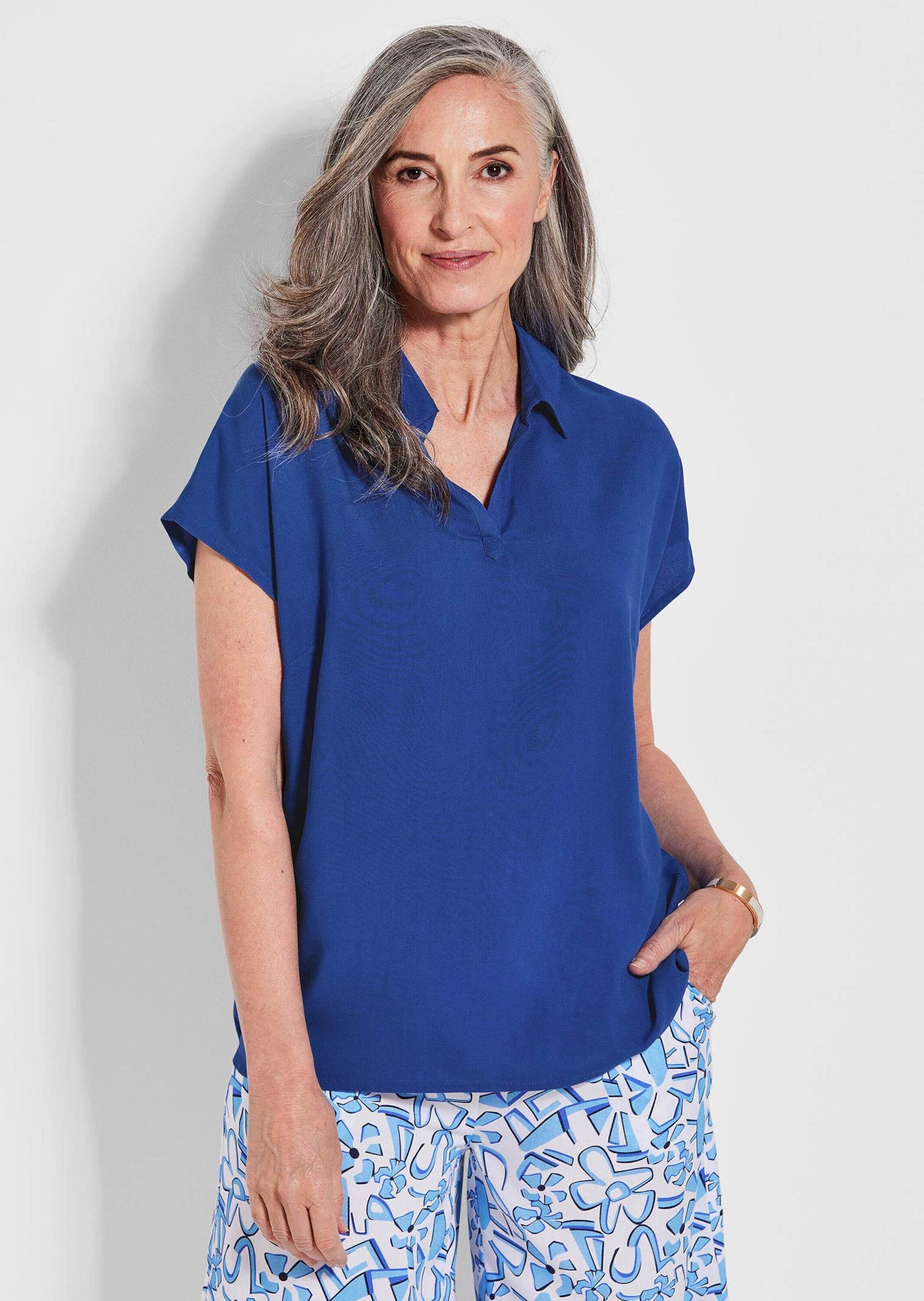 GOLDNER Klassische Bluse »Kurzgröße Uni Bluse mit Hemdkragen« superangenhme fliessende Viskose