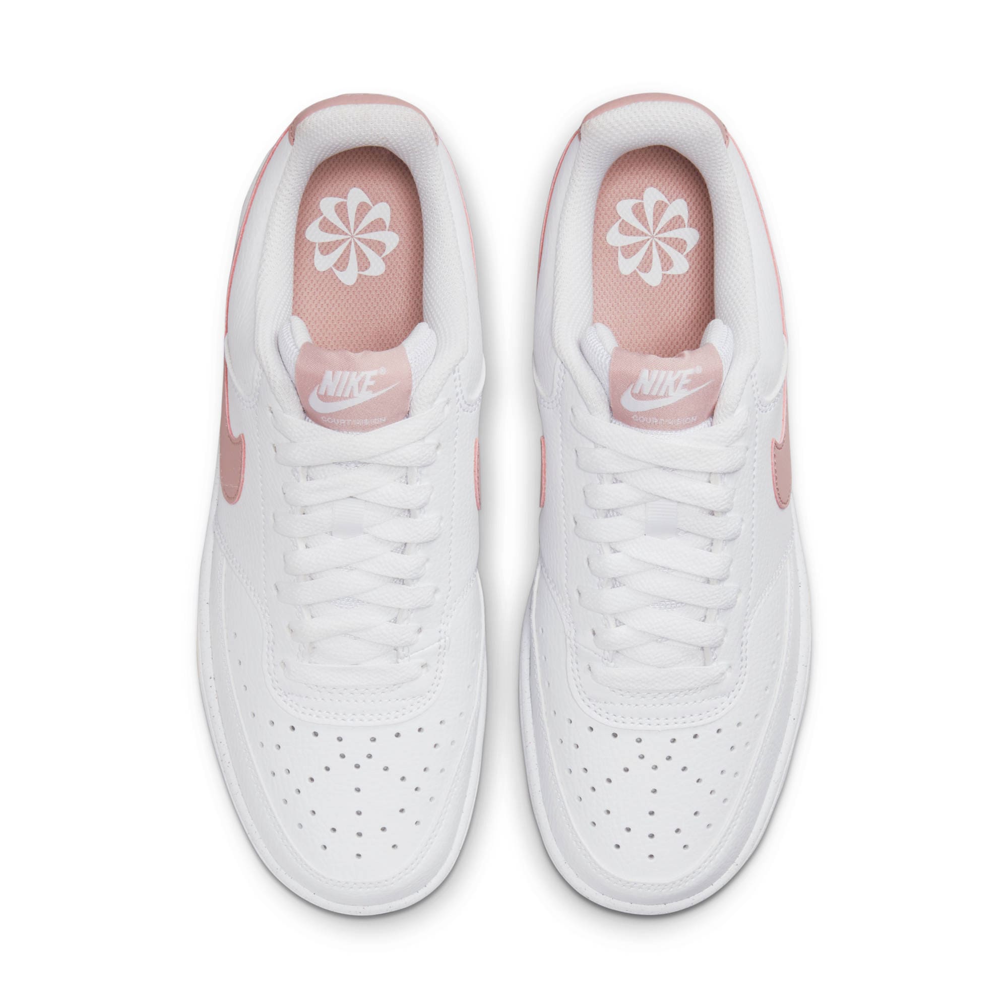 Nike Sportswear Sneaker »COURT VISION LOW NEXT NATURE«, Design auf den Spuren des Air Force 1