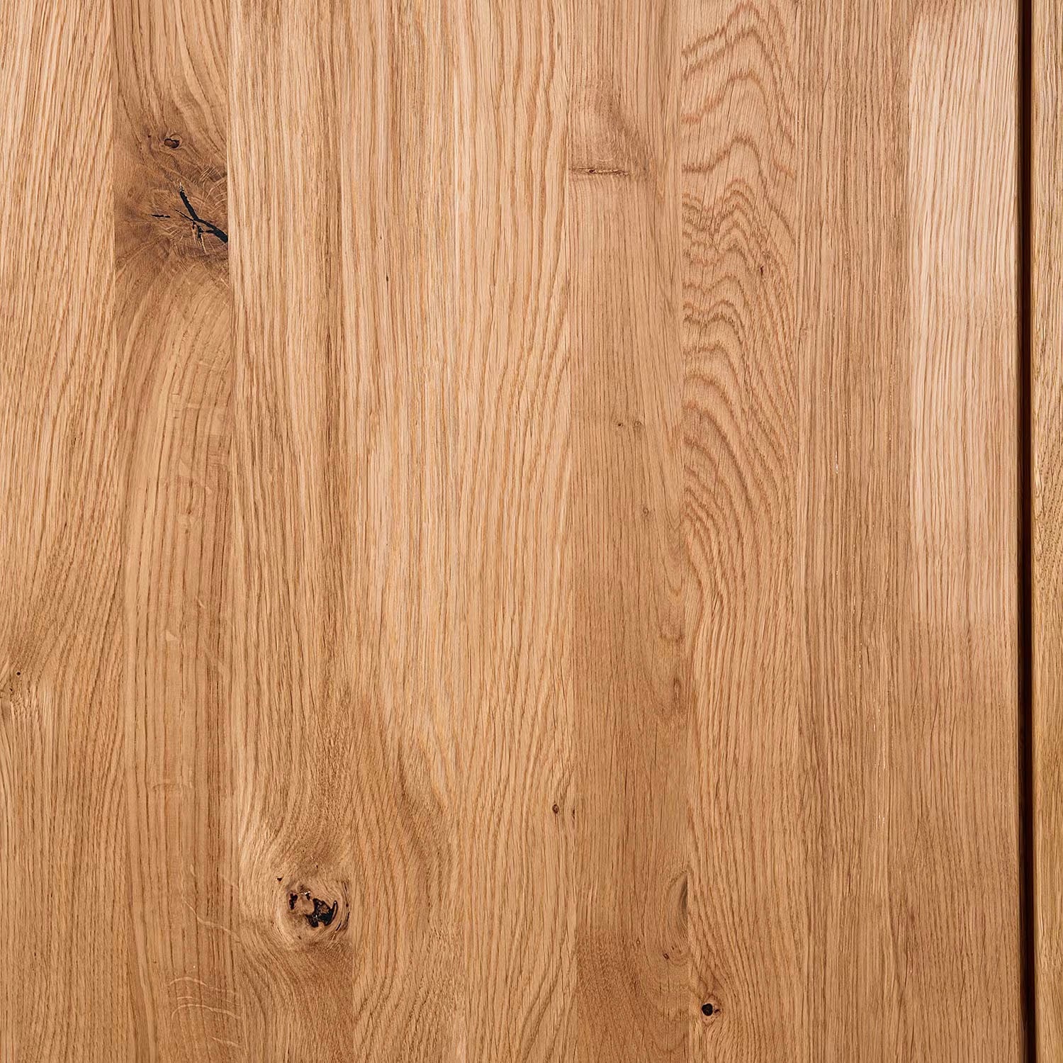 Home affaire Kleiderschrank »Azelie, aus Wildeiche«, Massivholz-Kleiderschrank, im 50 cm Raster planbar