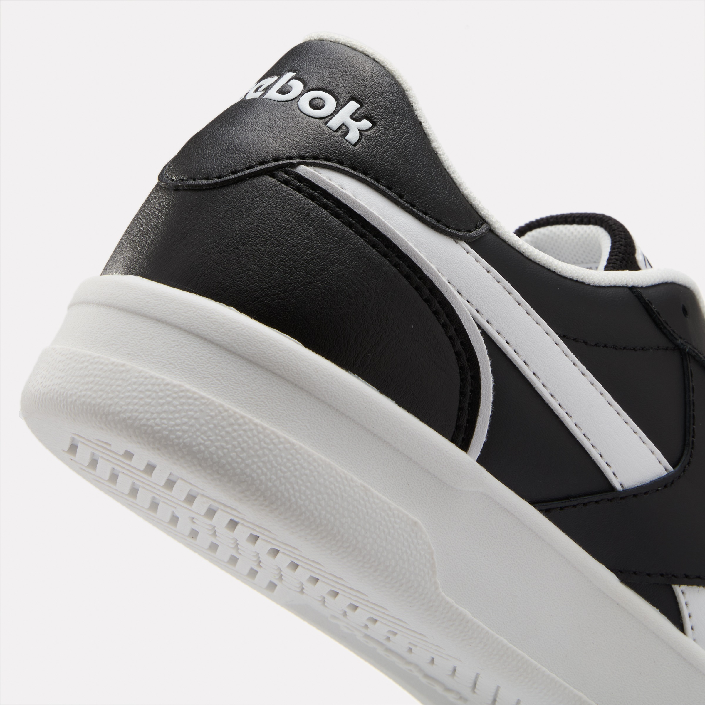 Reebok Classic Trainingsschuh »REEBOK MATCH PRIME V2«