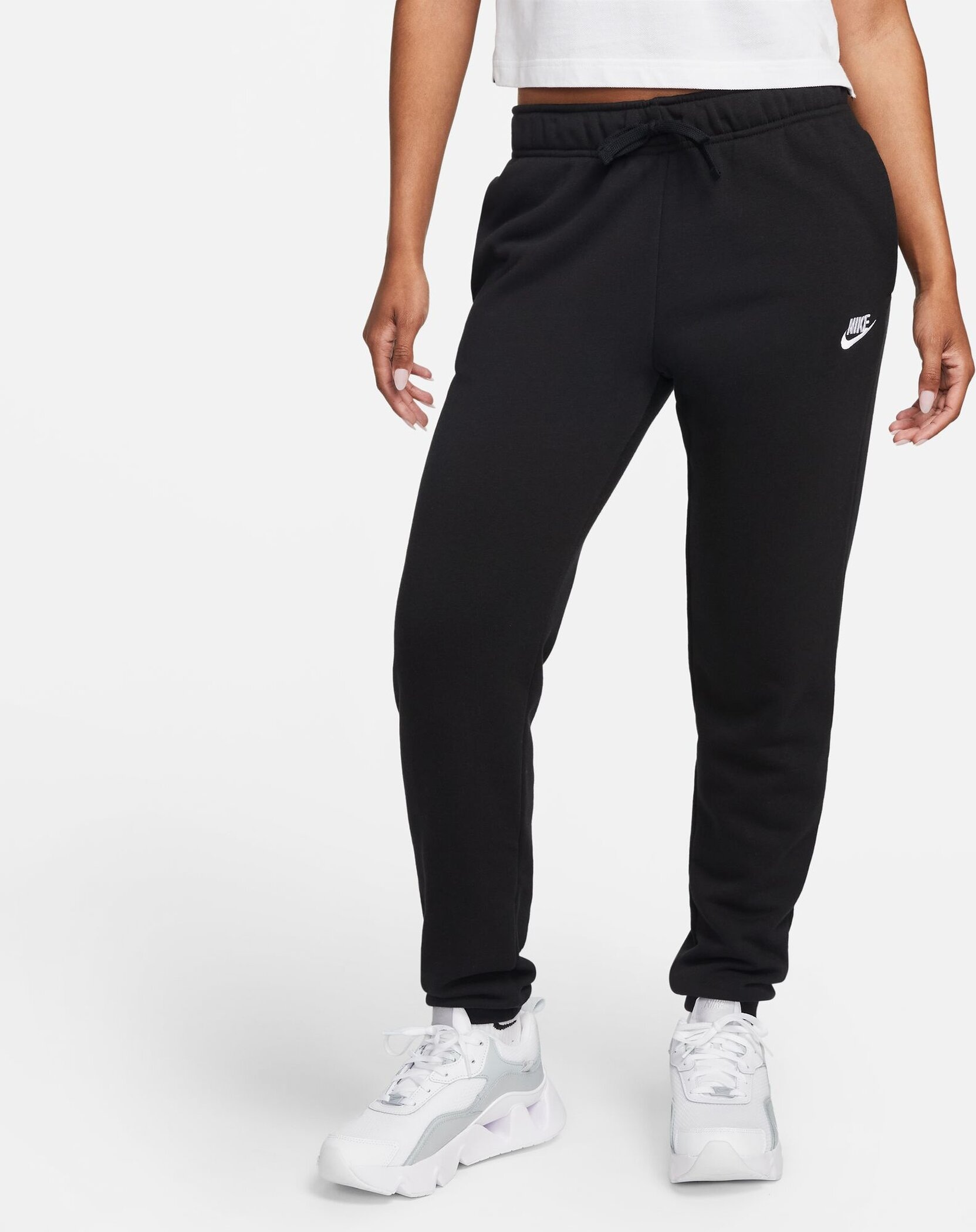 Nike Sportswear Jogginghose »CLUB FLEECE WOMEN'S MID-RISE JOGGERS«
