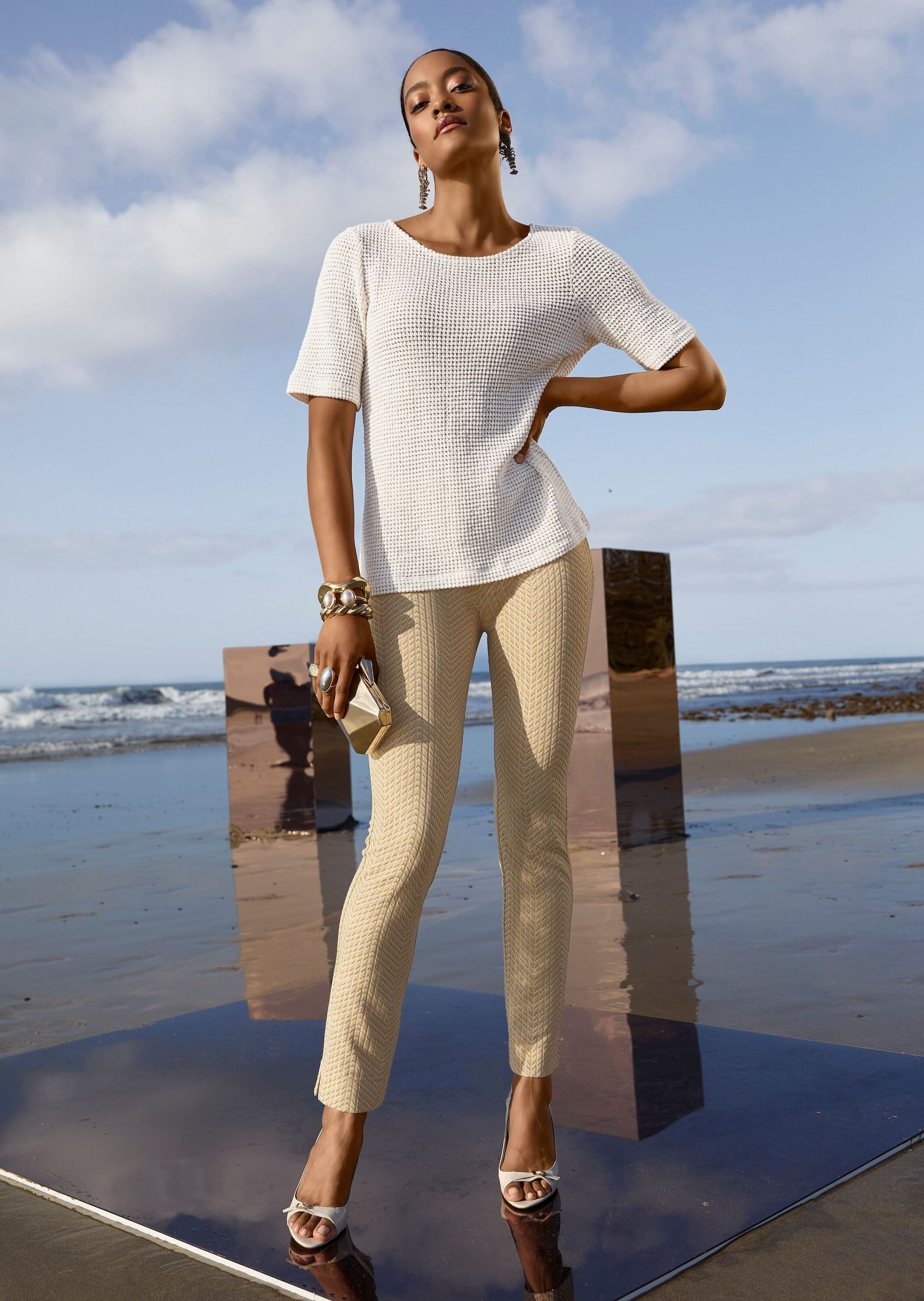 MADELEINE Kurzarmshirt »Shirt Sommershirt mit Halbarm, Rundhals« Waffelartige Struktur