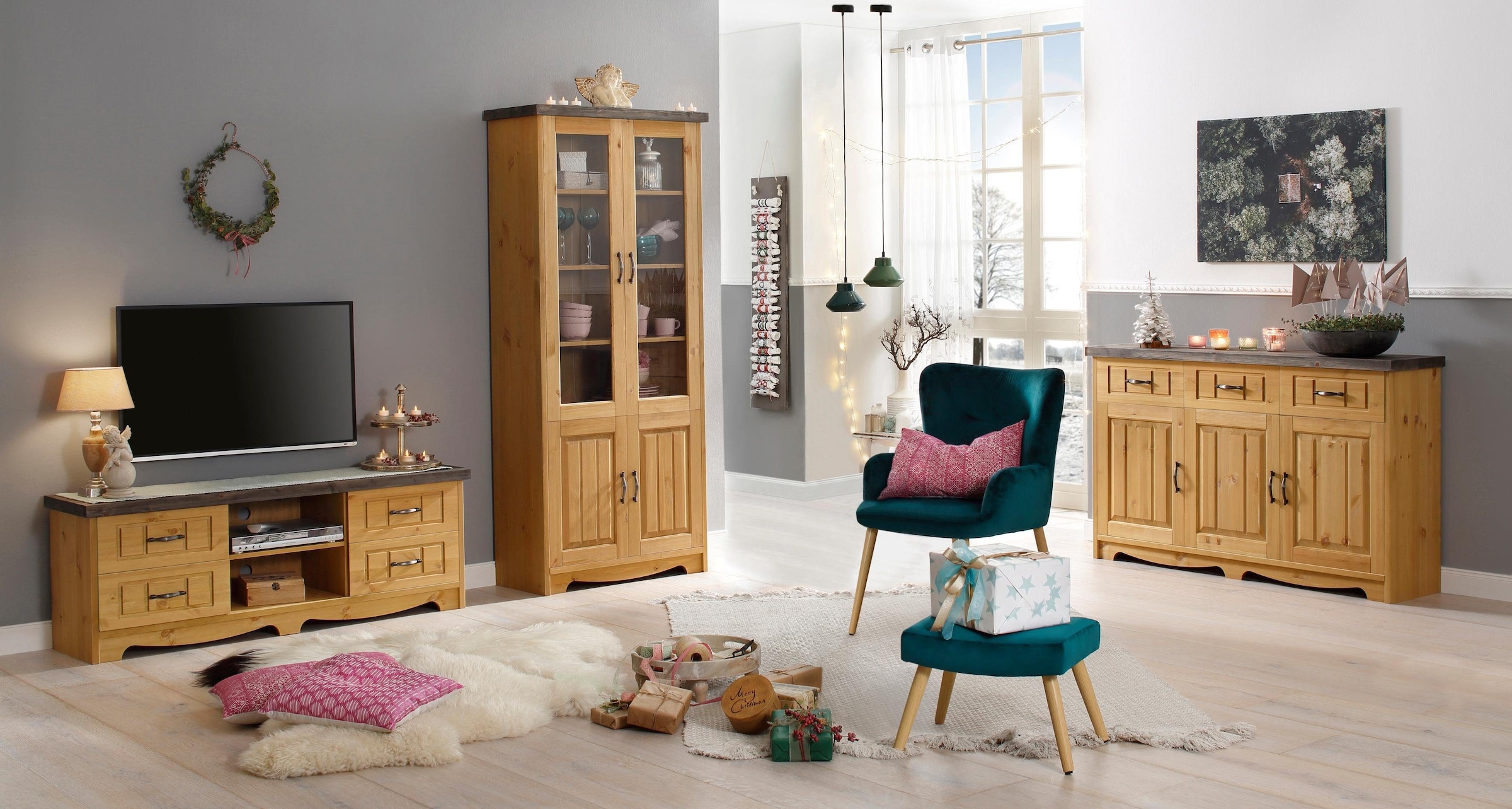 Home affaire Sideboard »Trinidad Antique«, Kommode, 148 cm, FSC® zertifiziertes Massivholz