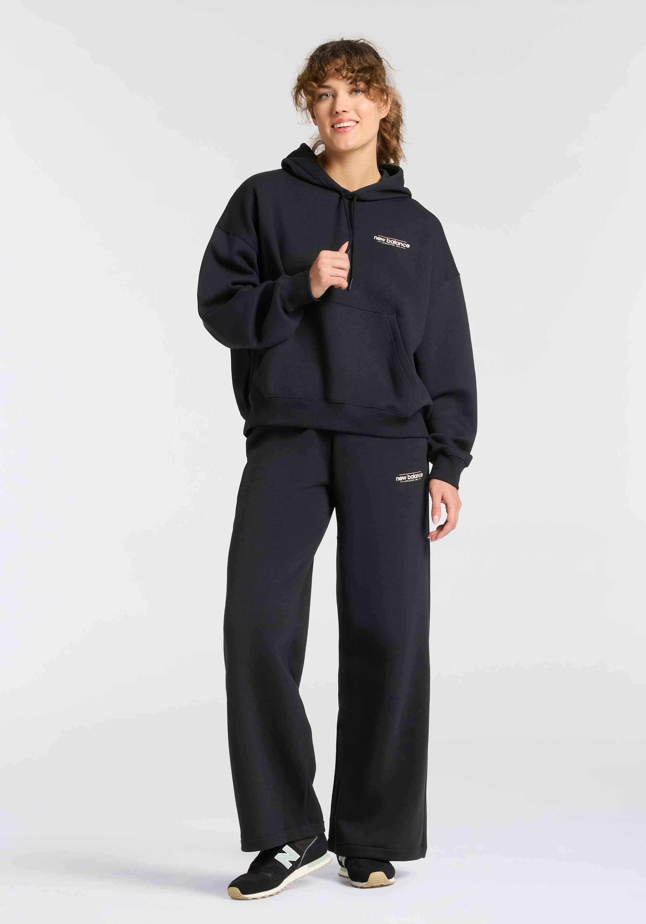 New Balance Kapuzensweatshirt »Reimagined Fleece Oversized Hoodie«