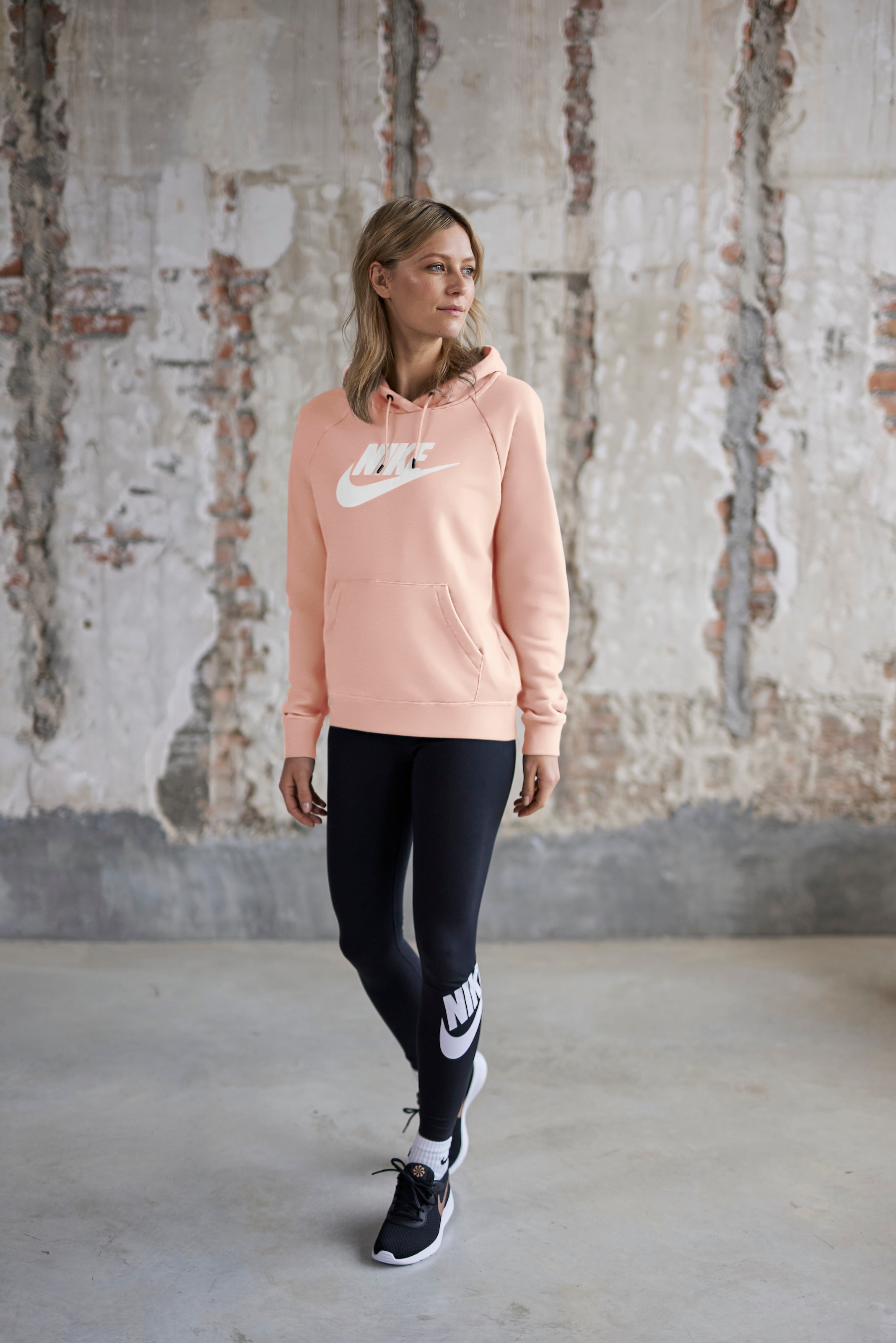 Women\'s Nike »Essential Shop kaufen Graphic im Leggings OTTO Leggings« High-Waisted Sportswear Online
