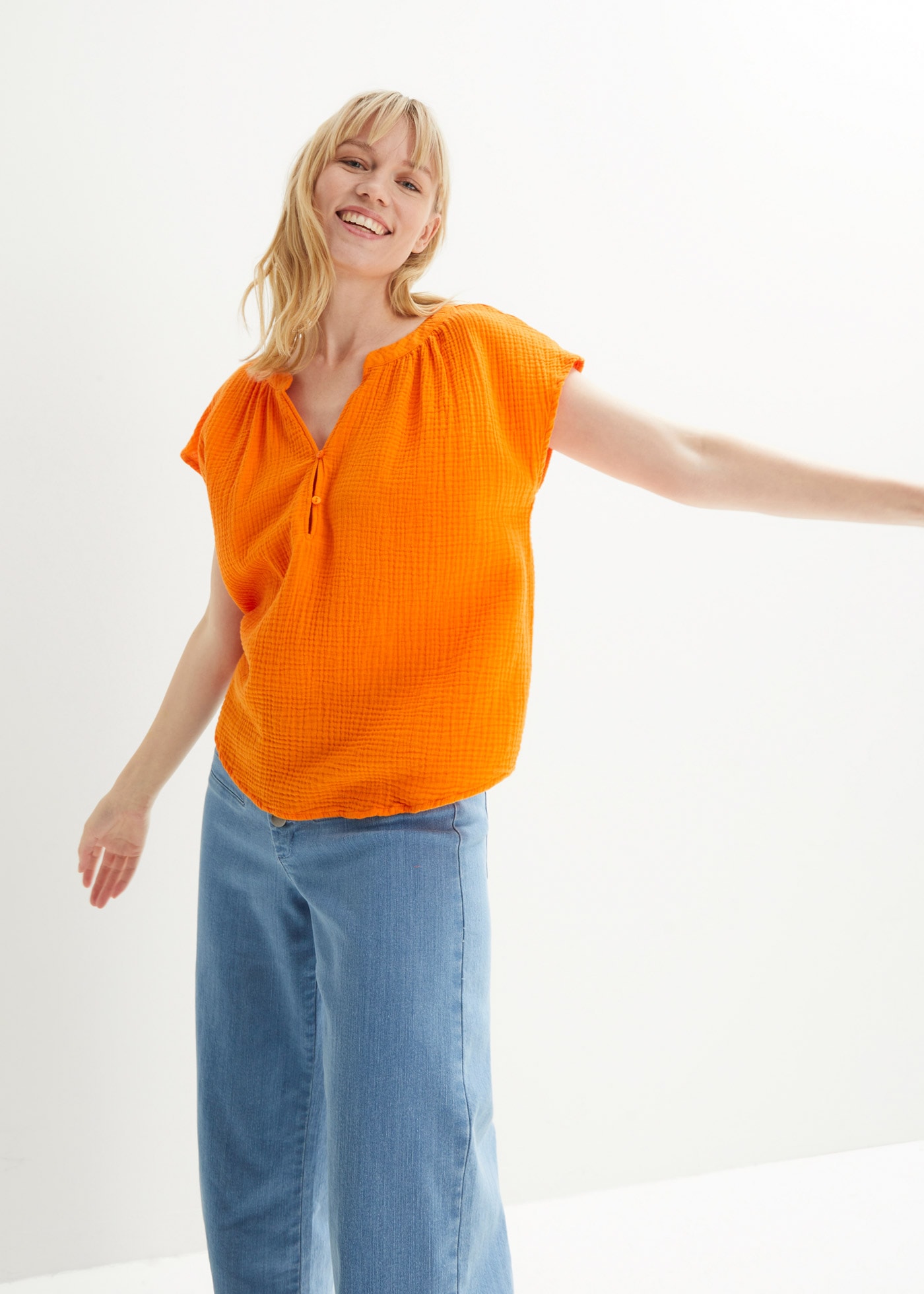 bonprix Shirtbluse »Musselin-Blusentop aus reiner Baumwolle« Oversize-Passform, mit V-Ausschnitt, aus Baumwolle