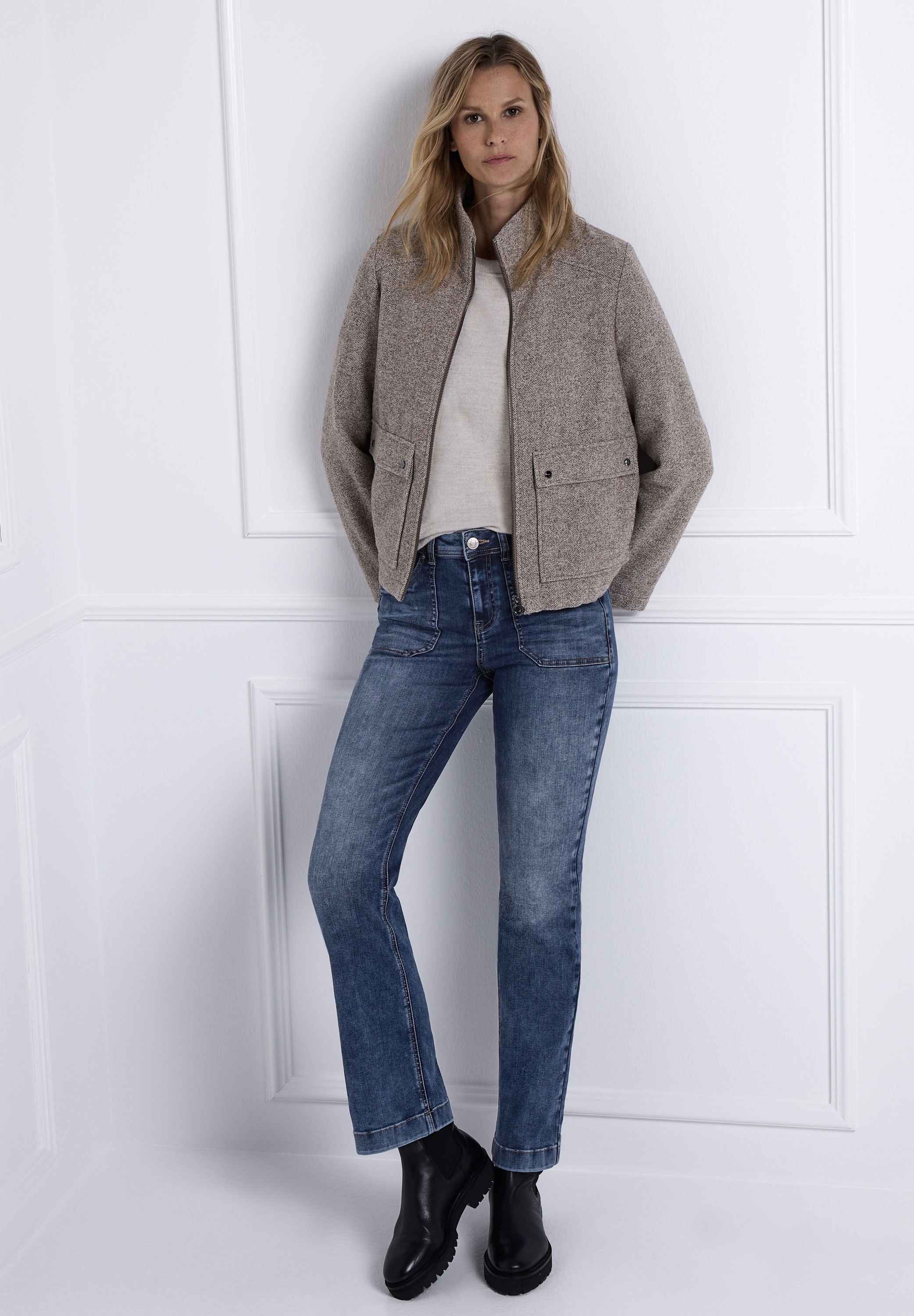 STREET ONE Bootcut-Jeans High Waist, Slim Fit