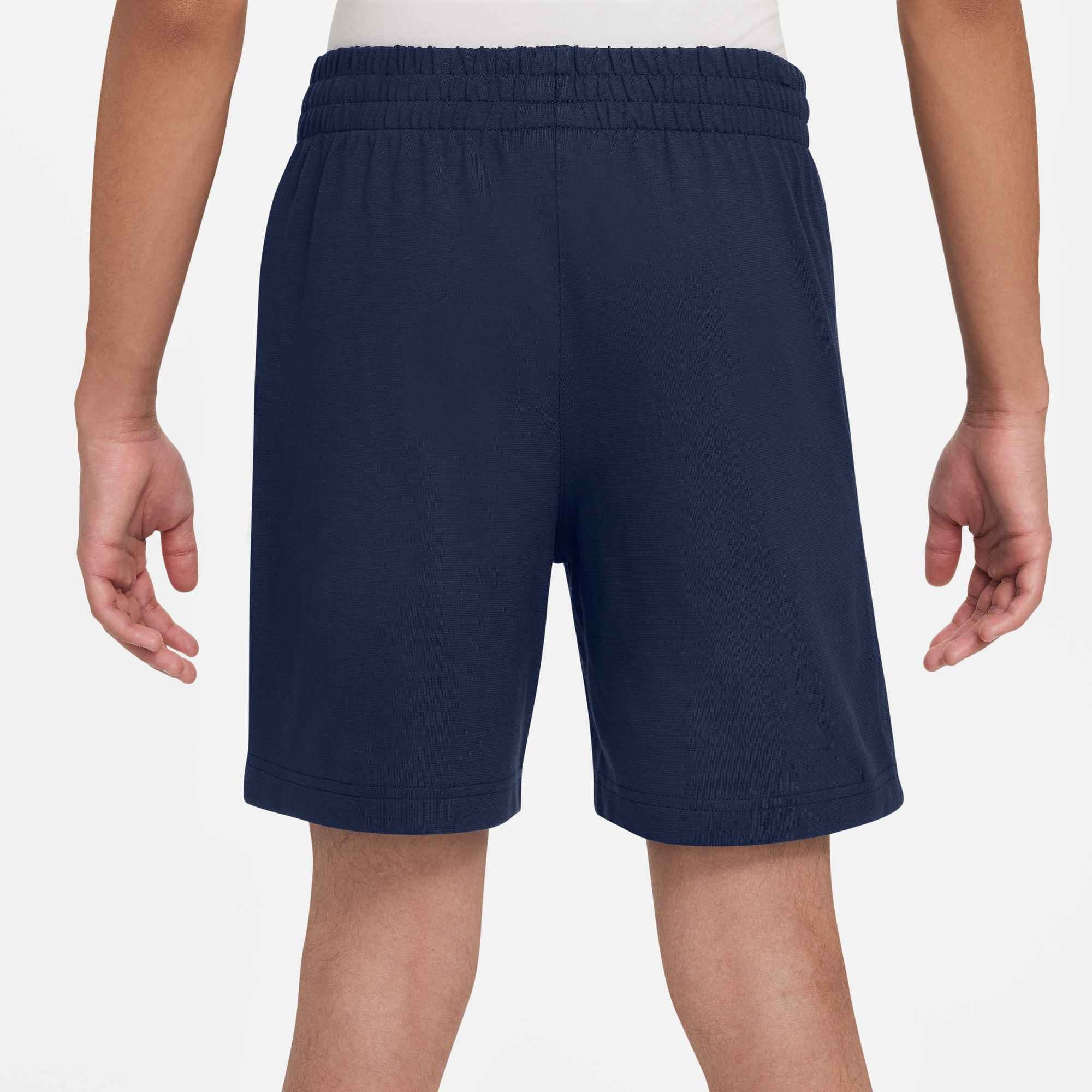 Nike Sportswear Trainingsshorts »K NSW CLUB KNIT SHORT 6IN LBR«  Für Kinder und Jugendliche