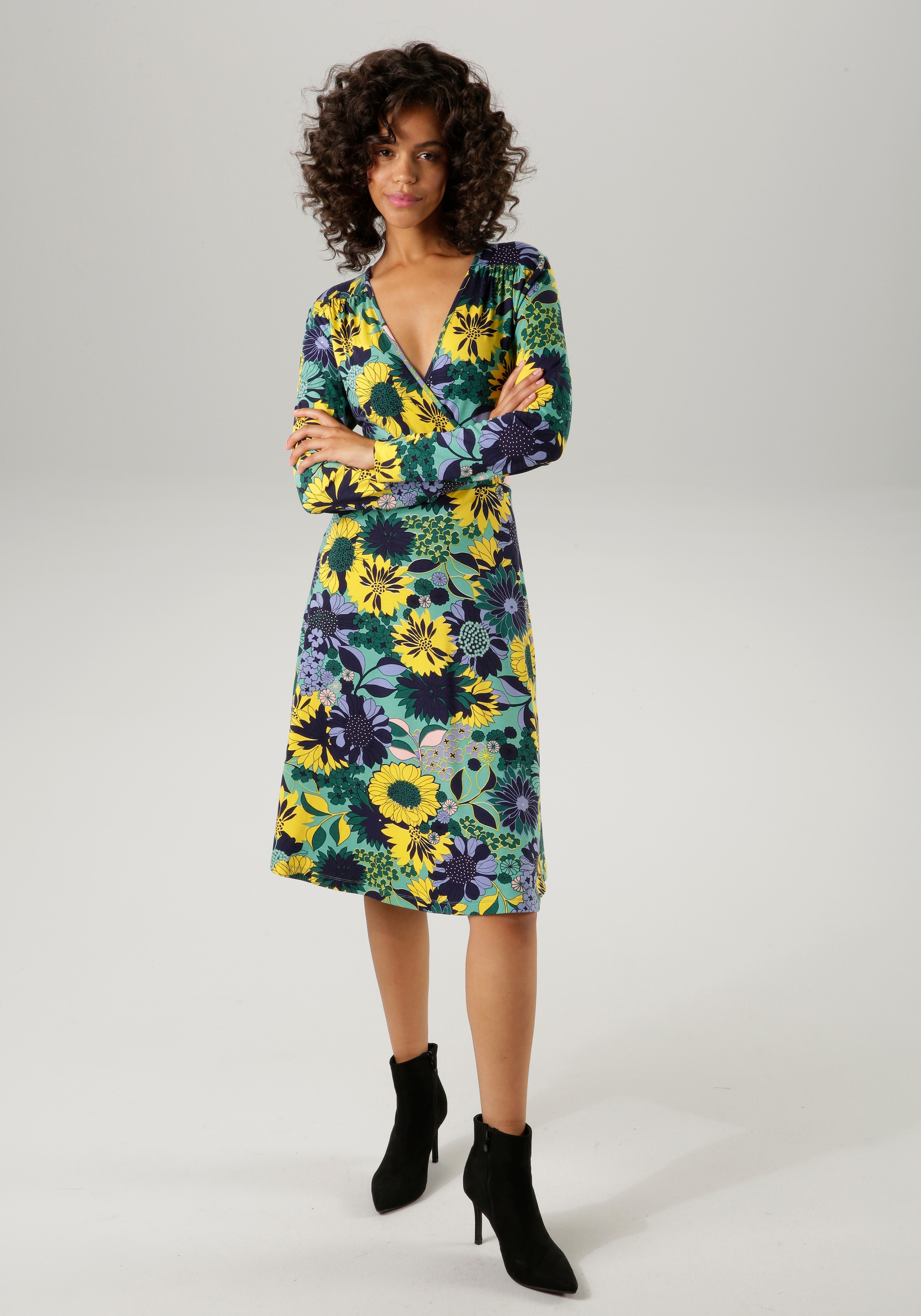 Aniston CASUAL Jerseykleid, mit V-Ausschnitt in Wickel-Optik