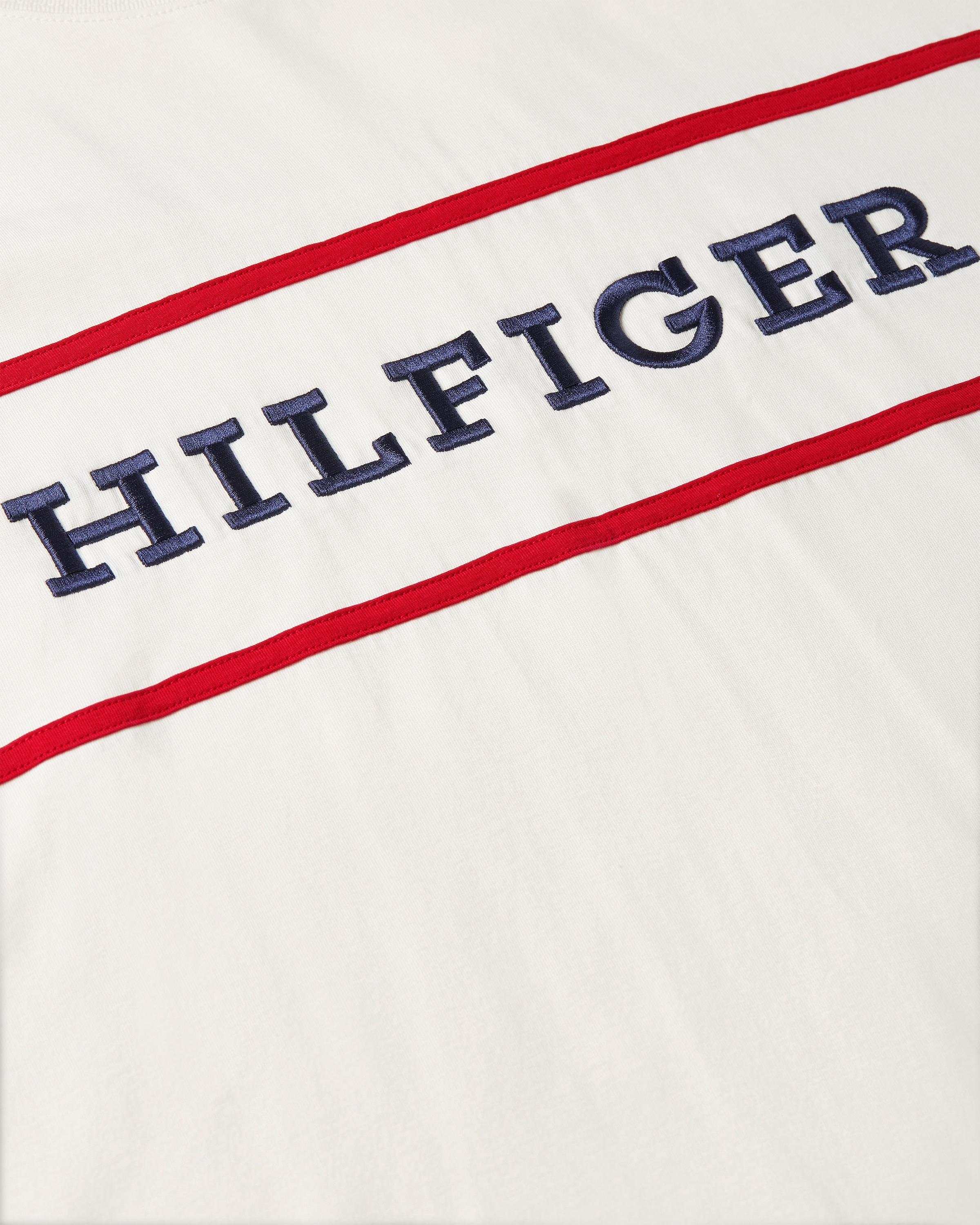 Tommy Hilfiger T-Shirt »AMERICANA COLOURBLOCK TEE«