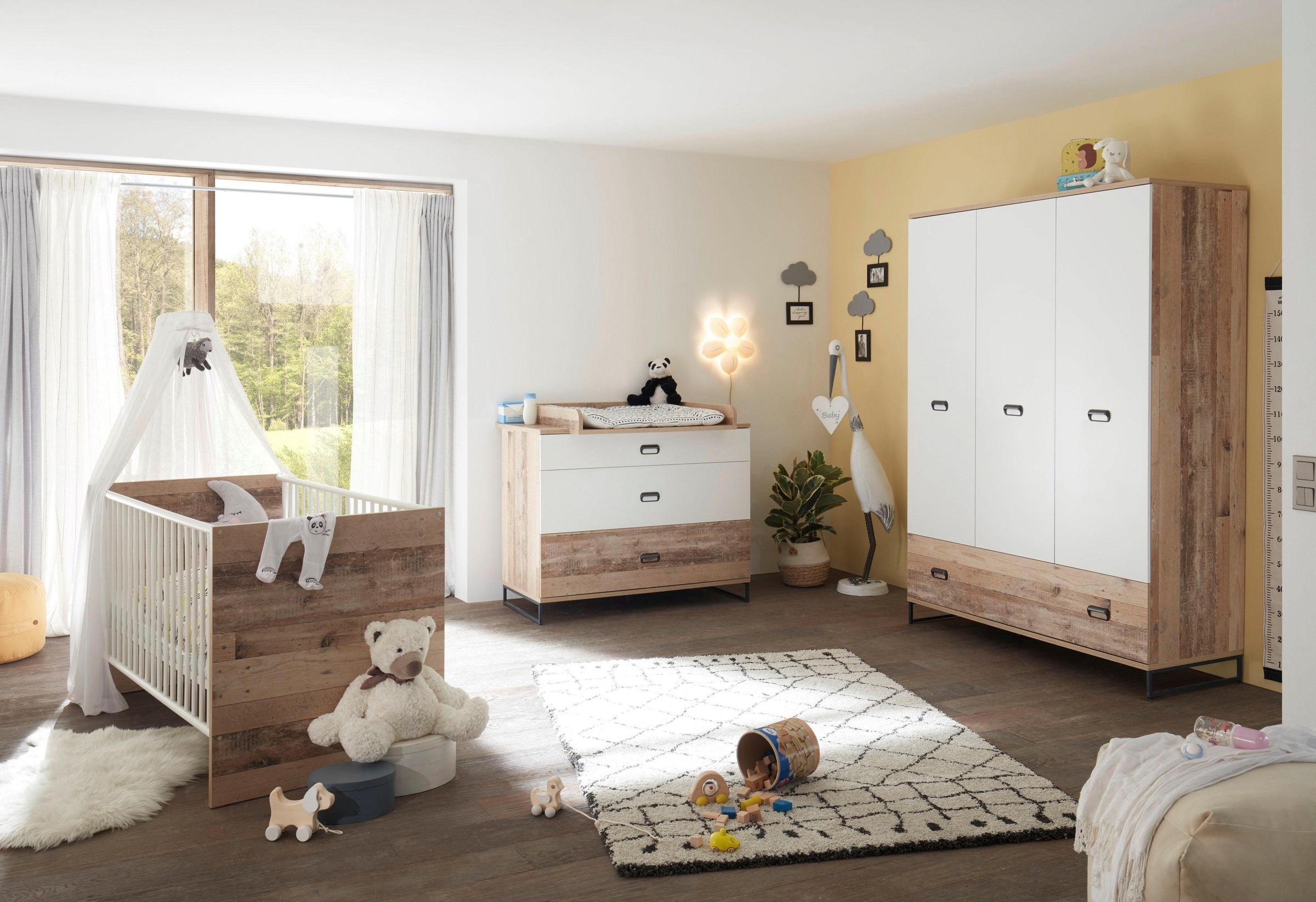 Babyzimmer-Komplettset »Ronny«, (Set, 3 St.), Bett + Wickelkommode + 3-trg. Schrank