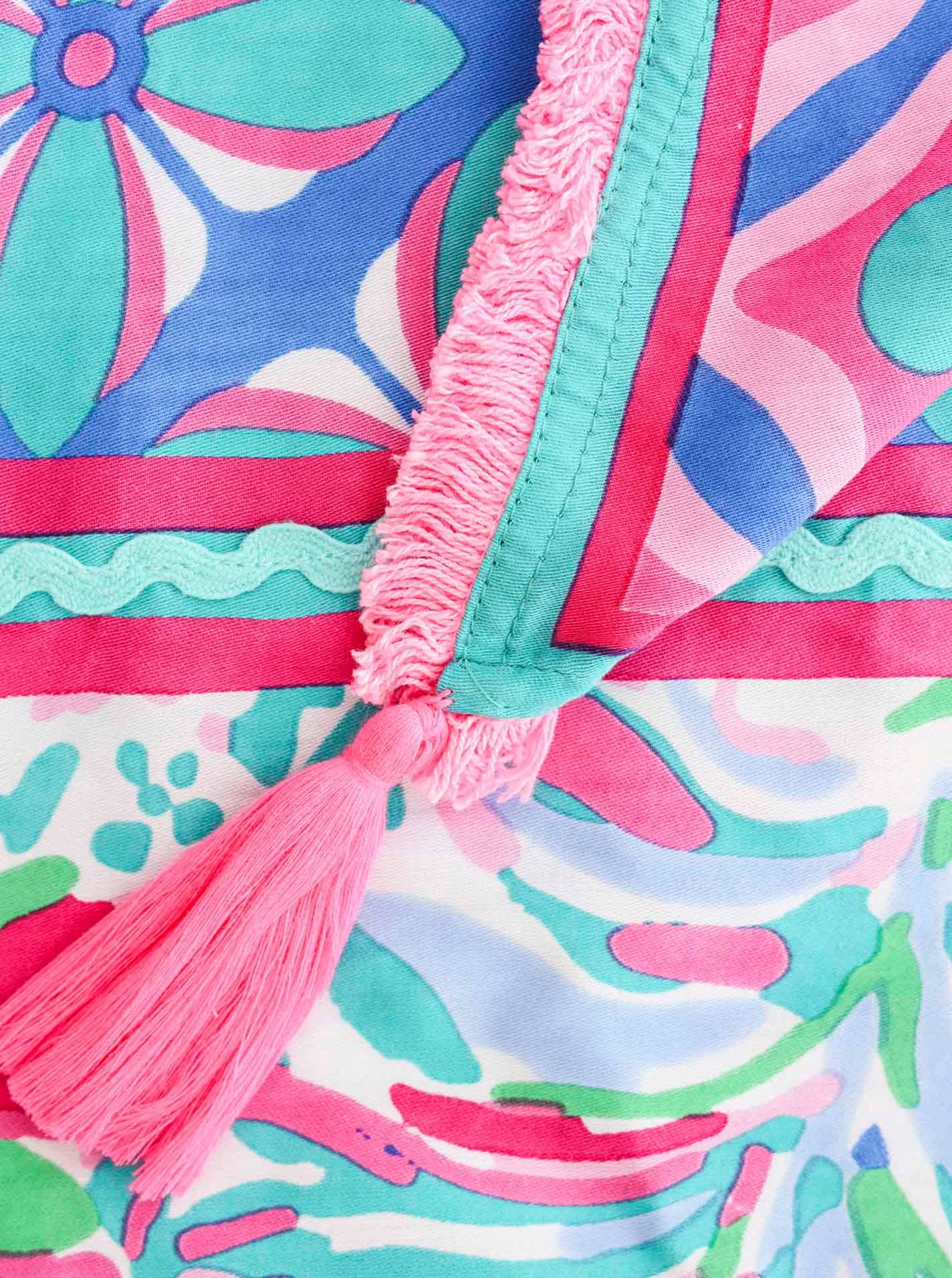 Zwillingsherz Modetuch, mit Allover-Print, Tasseln und kleiner Fransenkante