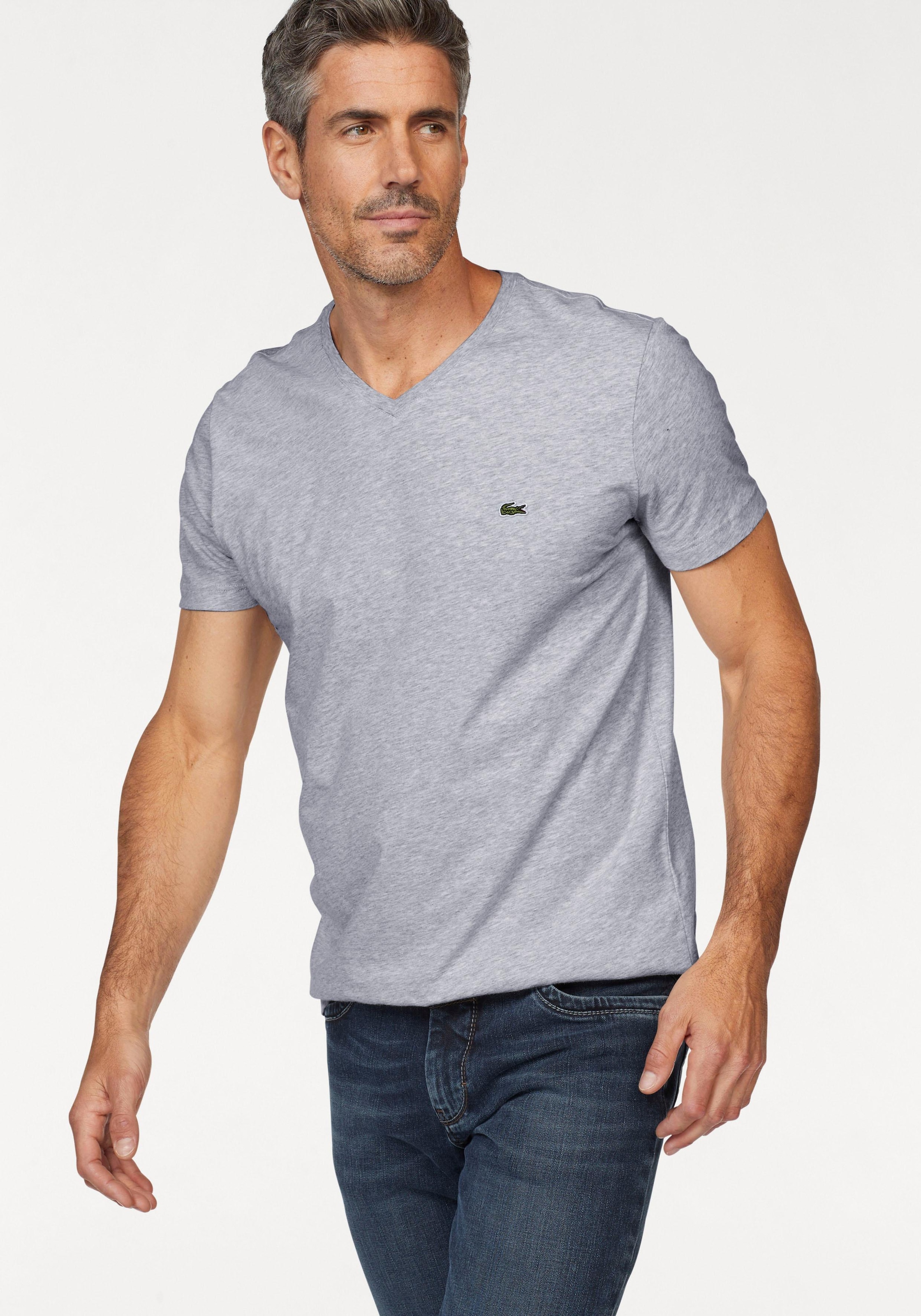 Lacoste T-Shirt, (1 tlg.), mit Lacoste-Krokodil OTTO online Brust bei auf kaufen der