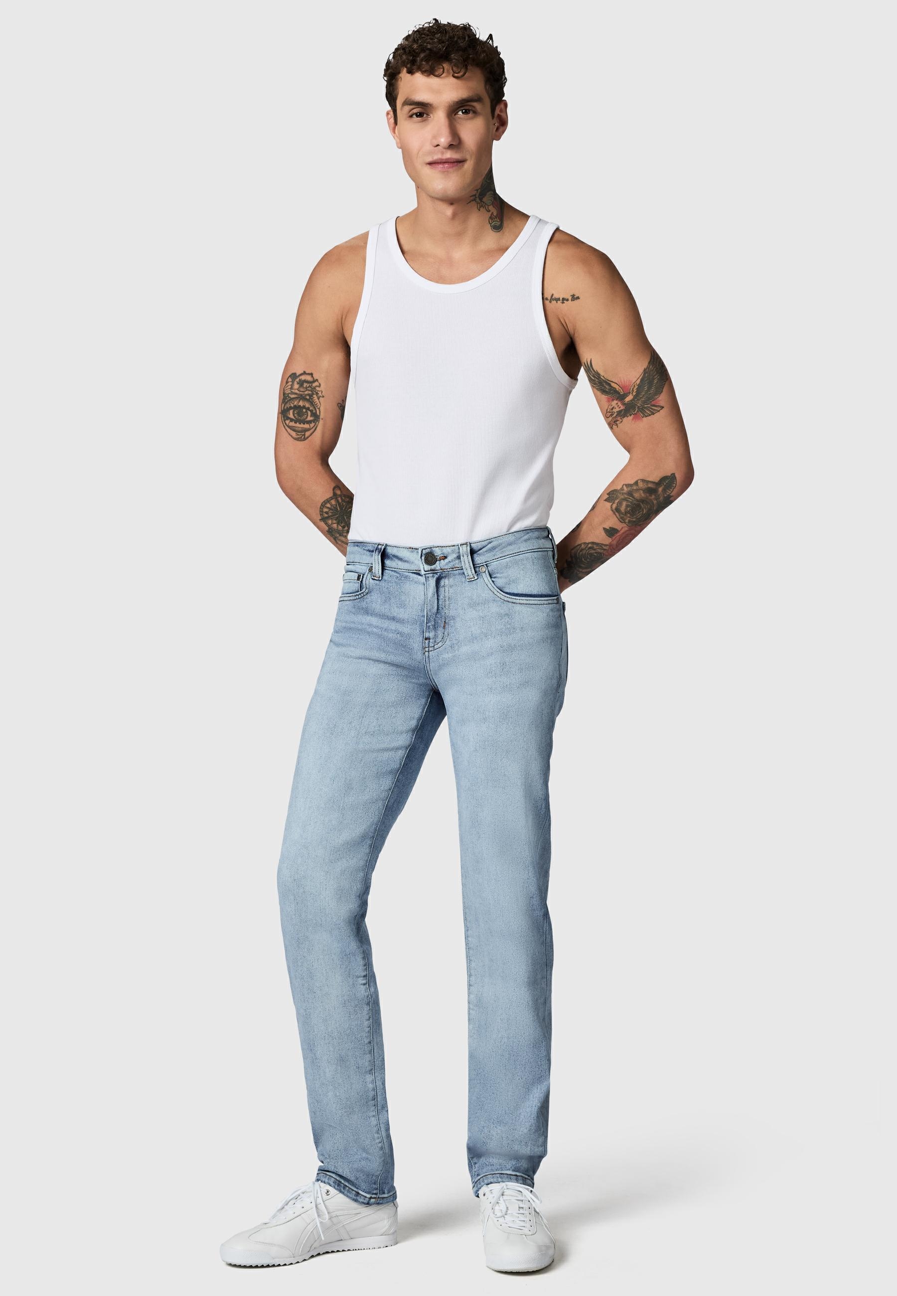 PEAK TIME Tapered-fit-Jeans »Tapered-fit-Jeans Cosmis« Herren Tapered Jeans mit Logoprägung