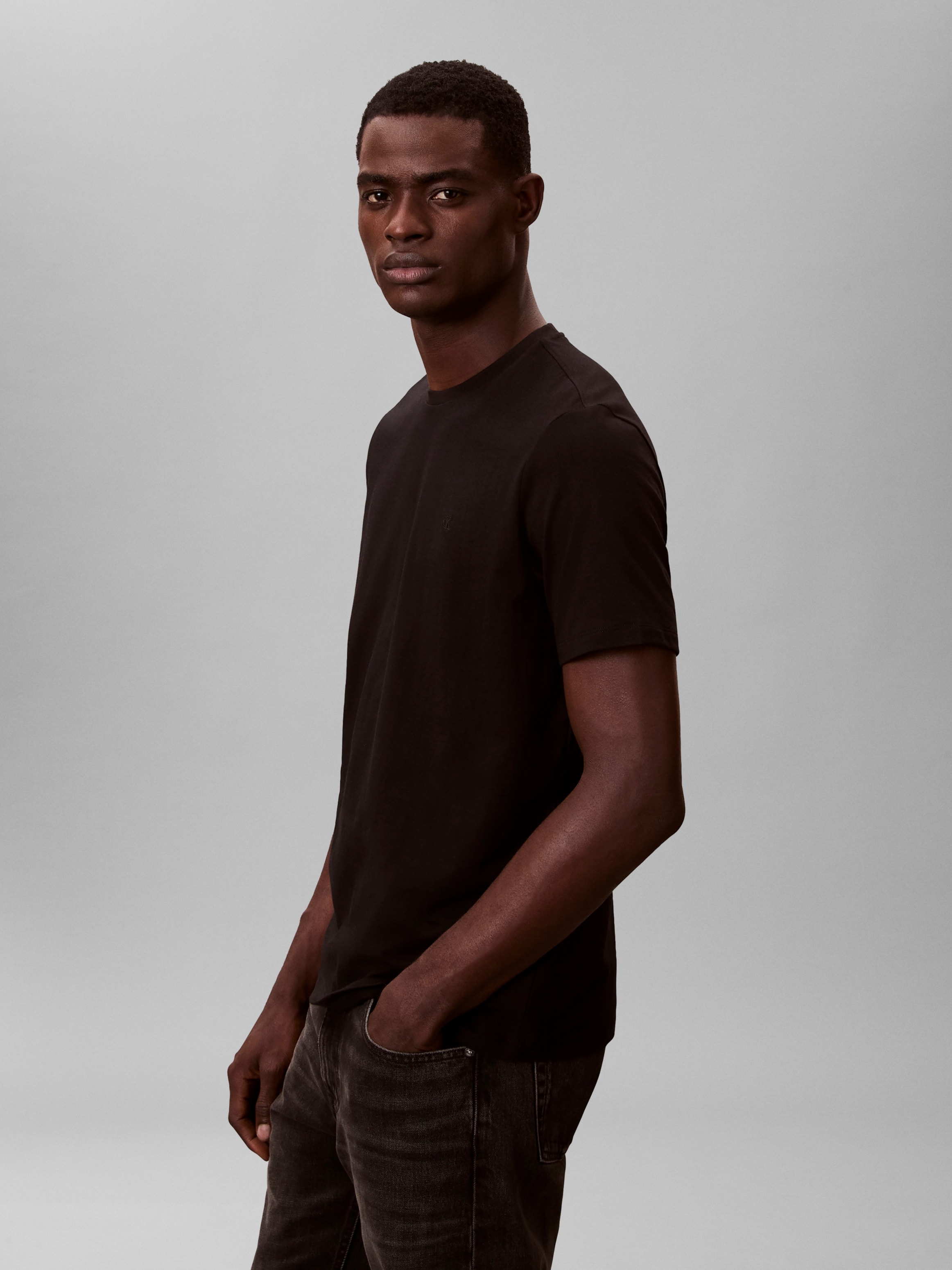 Calvin Klein Jeans T-Shirt »CLASSIC MONOGRAM« regular fit, Rundhalsausschnitt