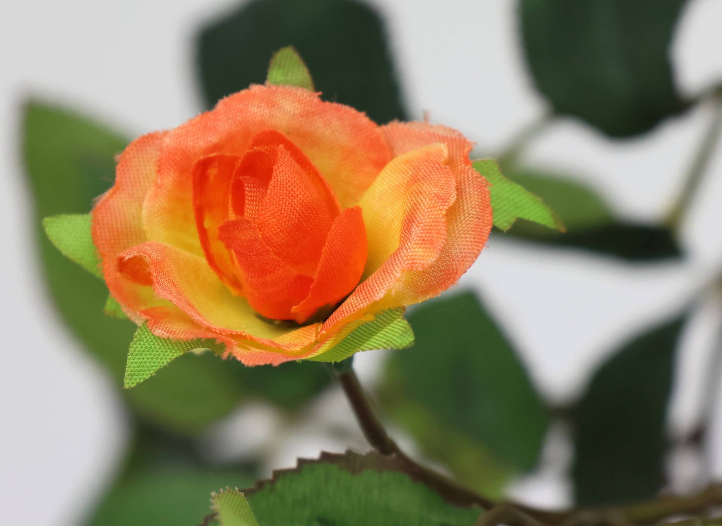 I.GE.A. Kunstpflanze »Künstlicher Rosenbusch im Korb« Rosen Deko Kunstblumen Seidenblumen Blumen Blumengirlande Rosenranke