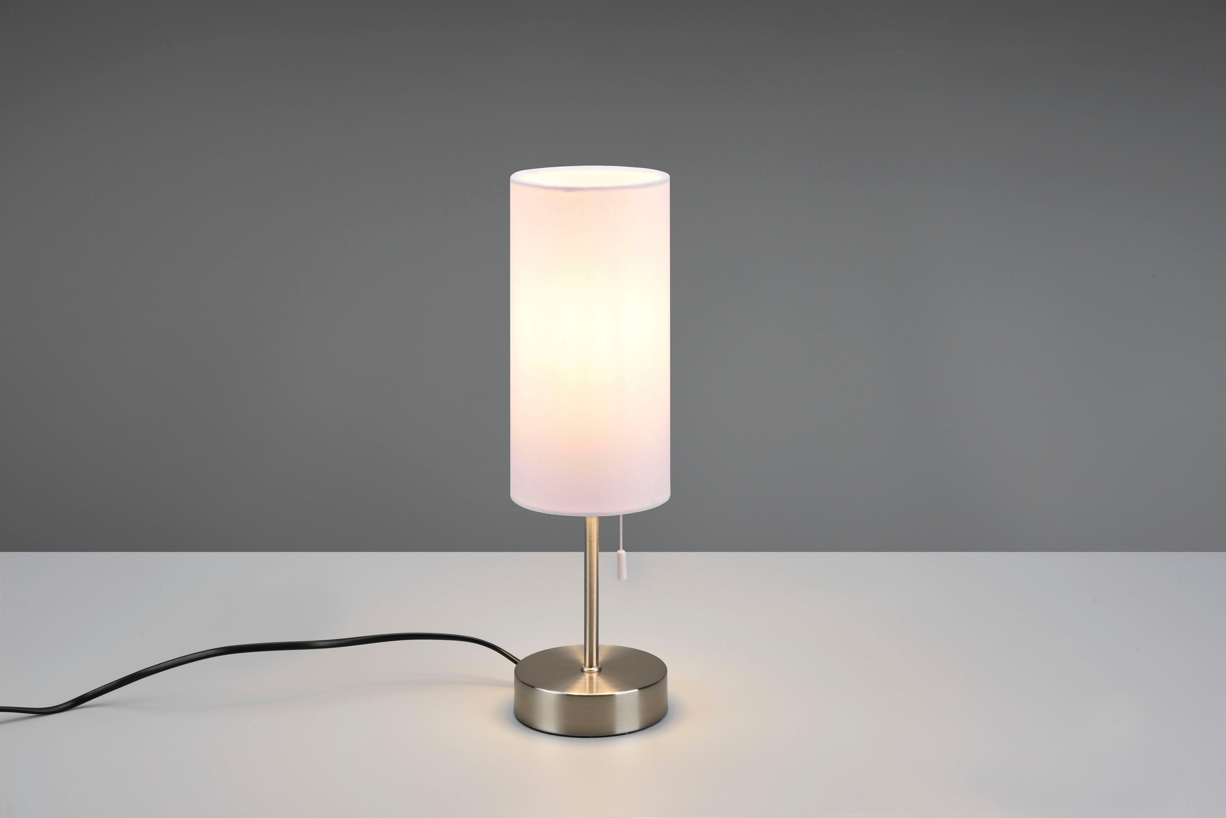 TRIO Leuchten Schreibtischlampe »Jaro«, 1 flammig, Leuchtmittel E27 | ohne Leuchtmittel, Tischleuchte mit USB-C Ladeanschluss, Zugschalter, exkl 1xE27 max 25W