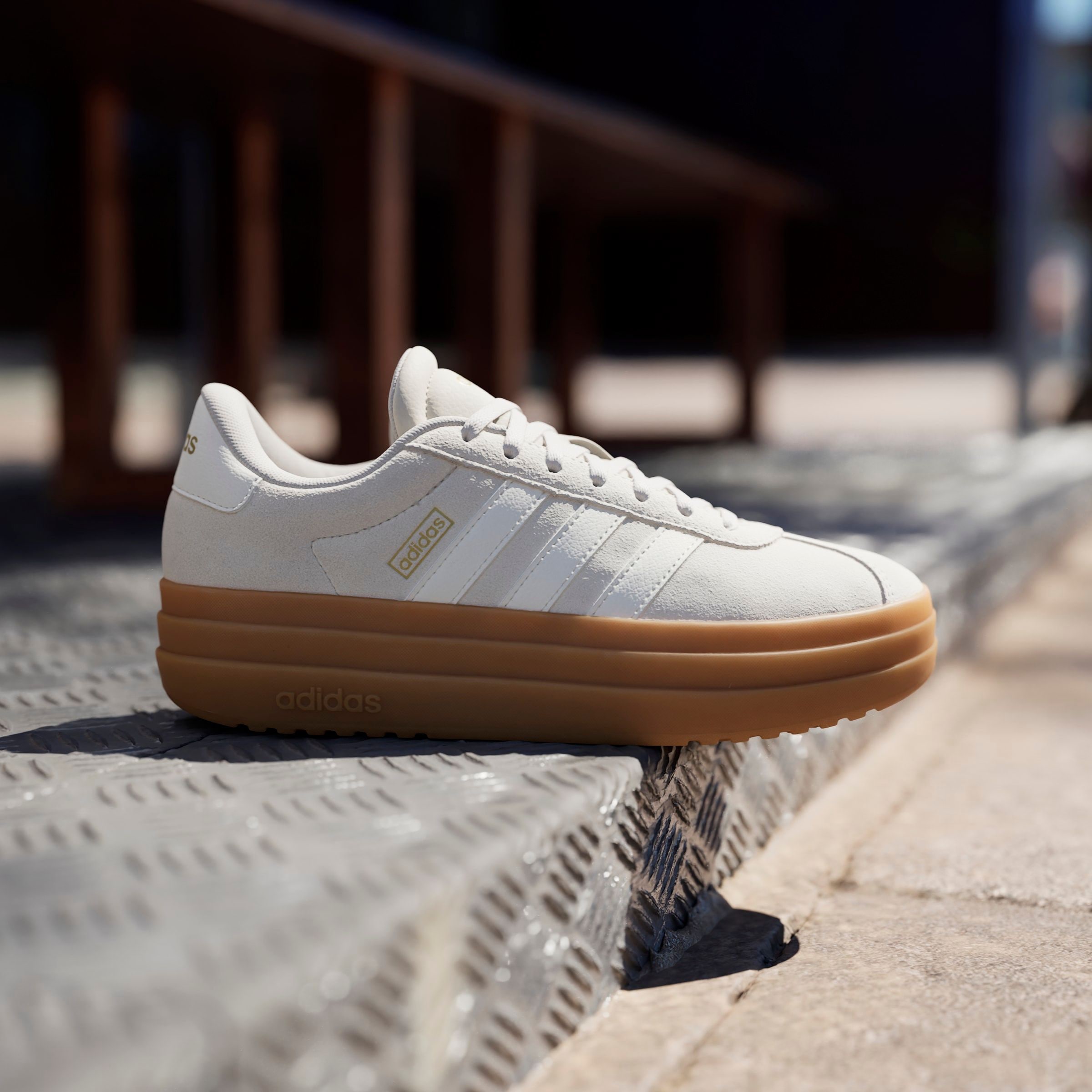 adidas Sportswear Sneaker »VL COURT BOLD«, Design auf den Spuren des adidas Gazelle Bold