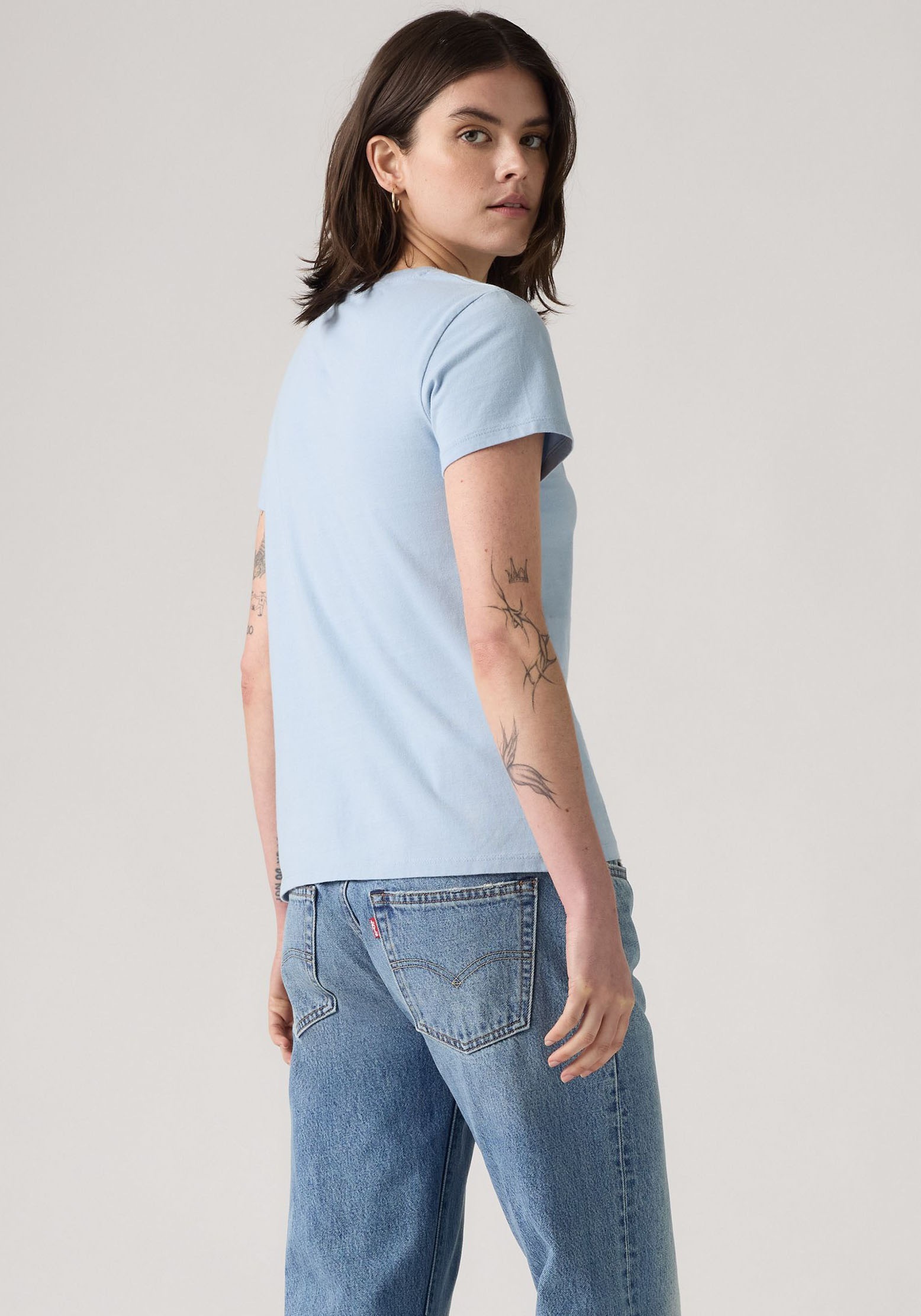 Levi's® T-Shirt »TEE Minilogo«, mit kleiner Logostickerei