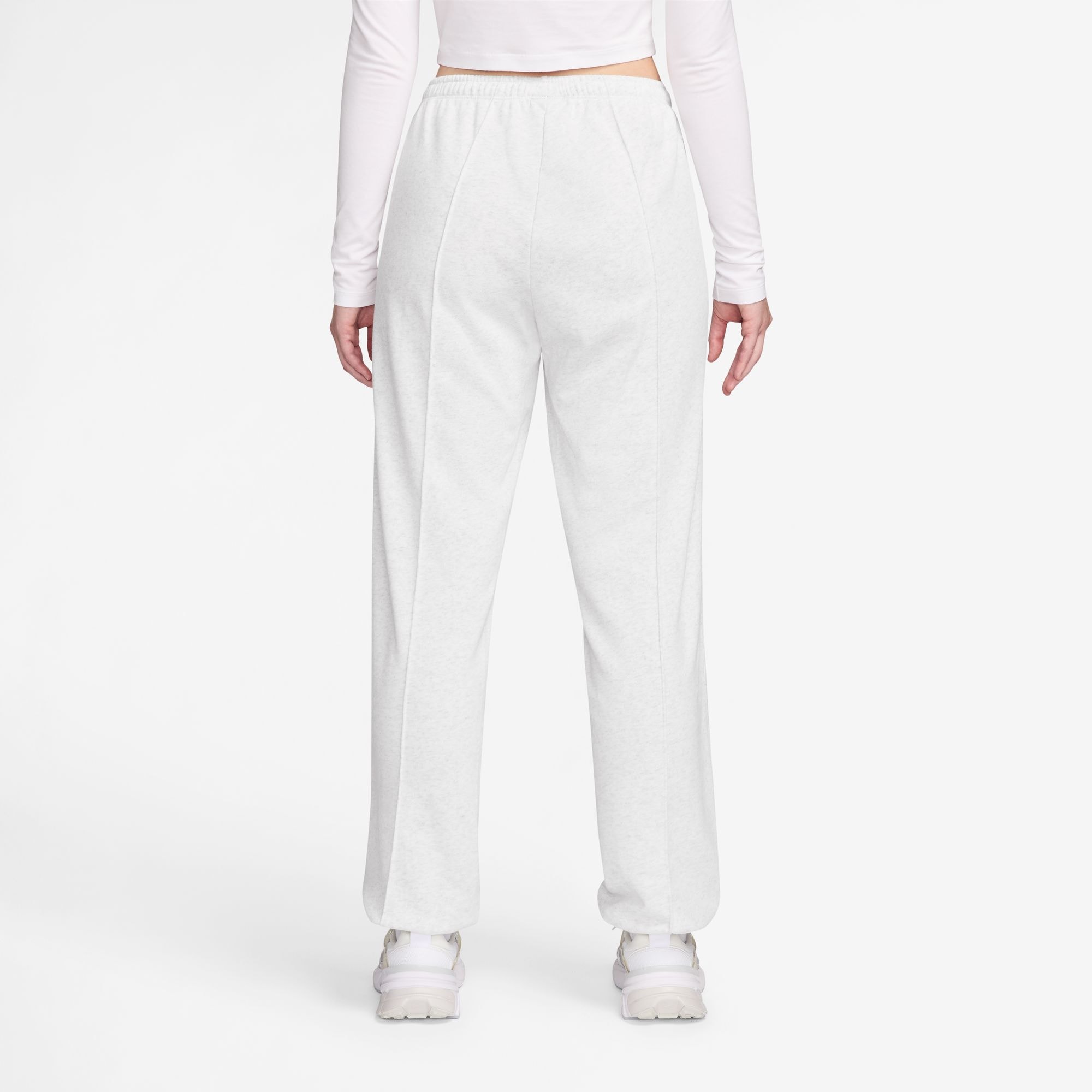 Nike Sportswear Sporthose »W NSW CHLL FT JGGR PANT«  mit Baumwolle und Polyester, auch in großen Größen