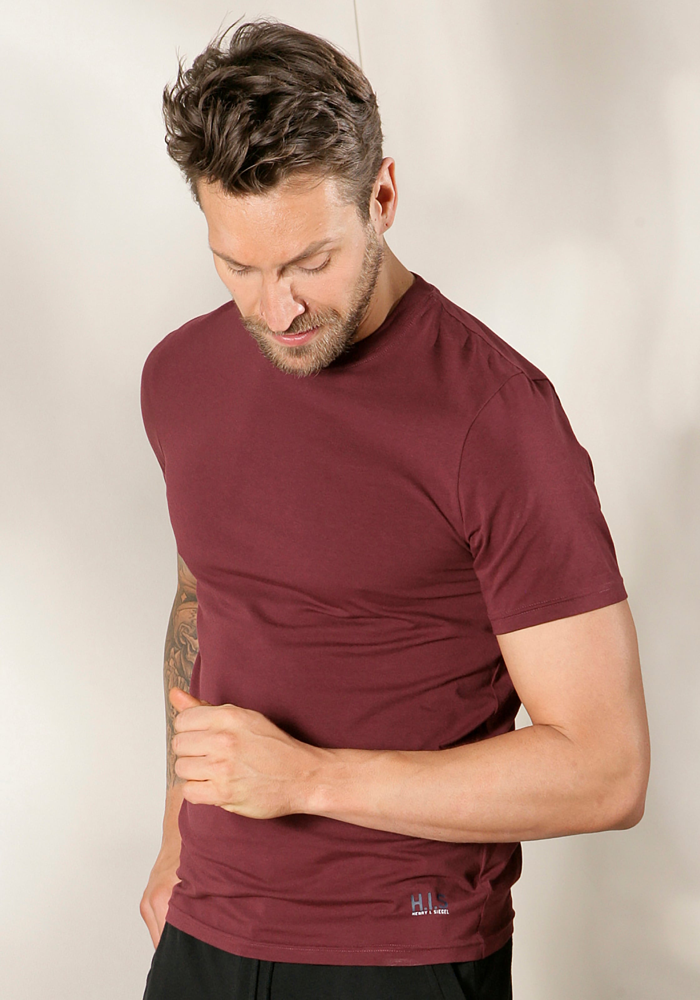 H.I.S T-Shirt »Unterziehshirt mit Rundhals«, (3er-Pack), aus Baumwoll-Mix