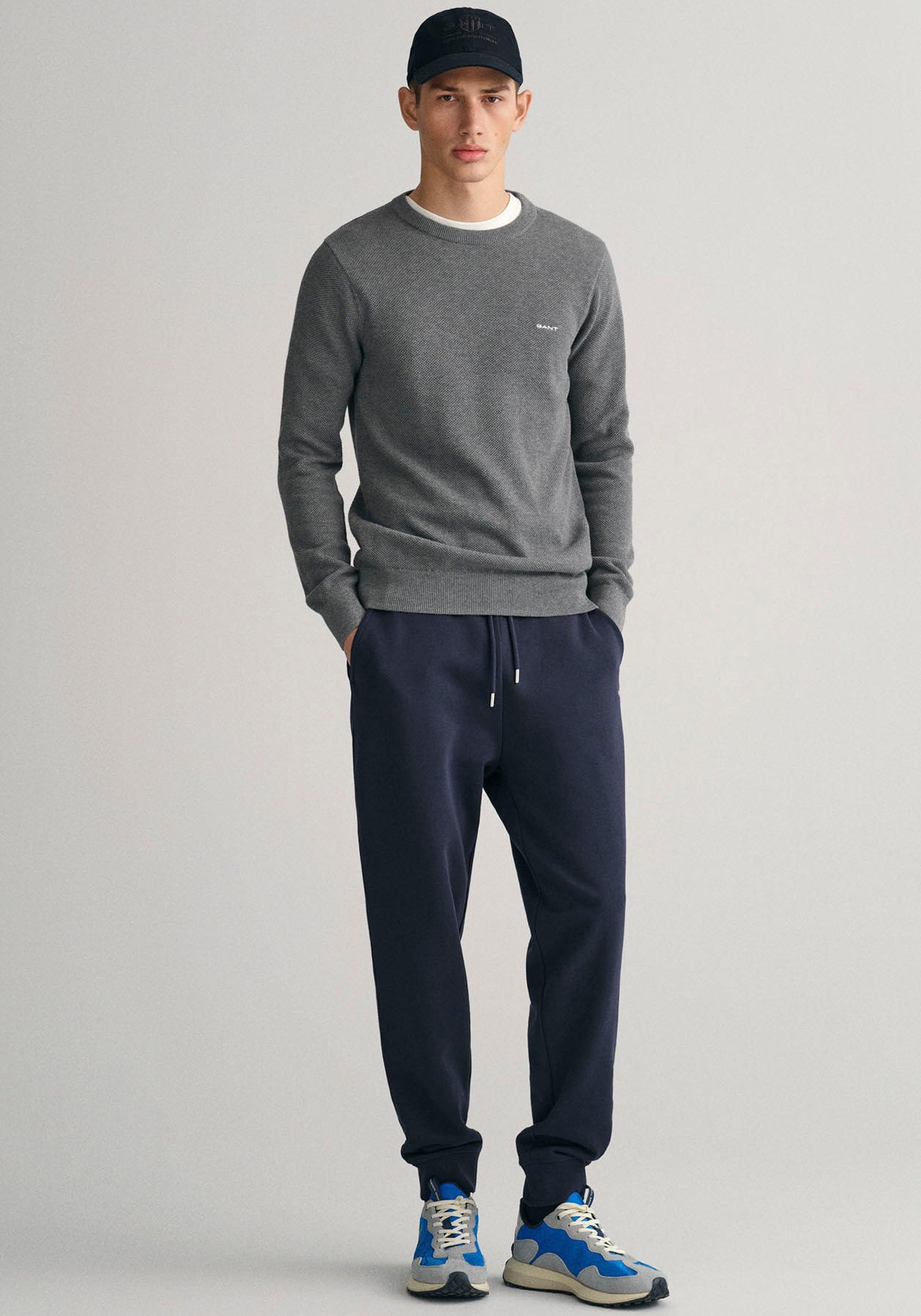 Gant Rundhalspullover »COTTON PIQUE C-NECK«, mit Logostickerei auf der Brust