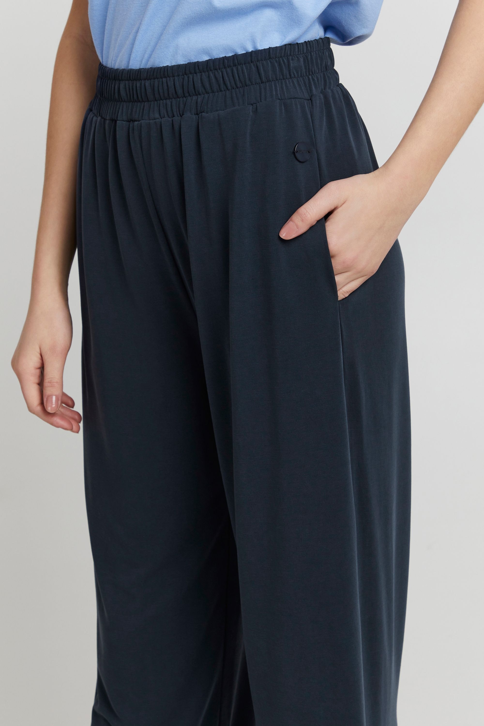 OXMO Stoffhose »Stoffhose OXBryndis«