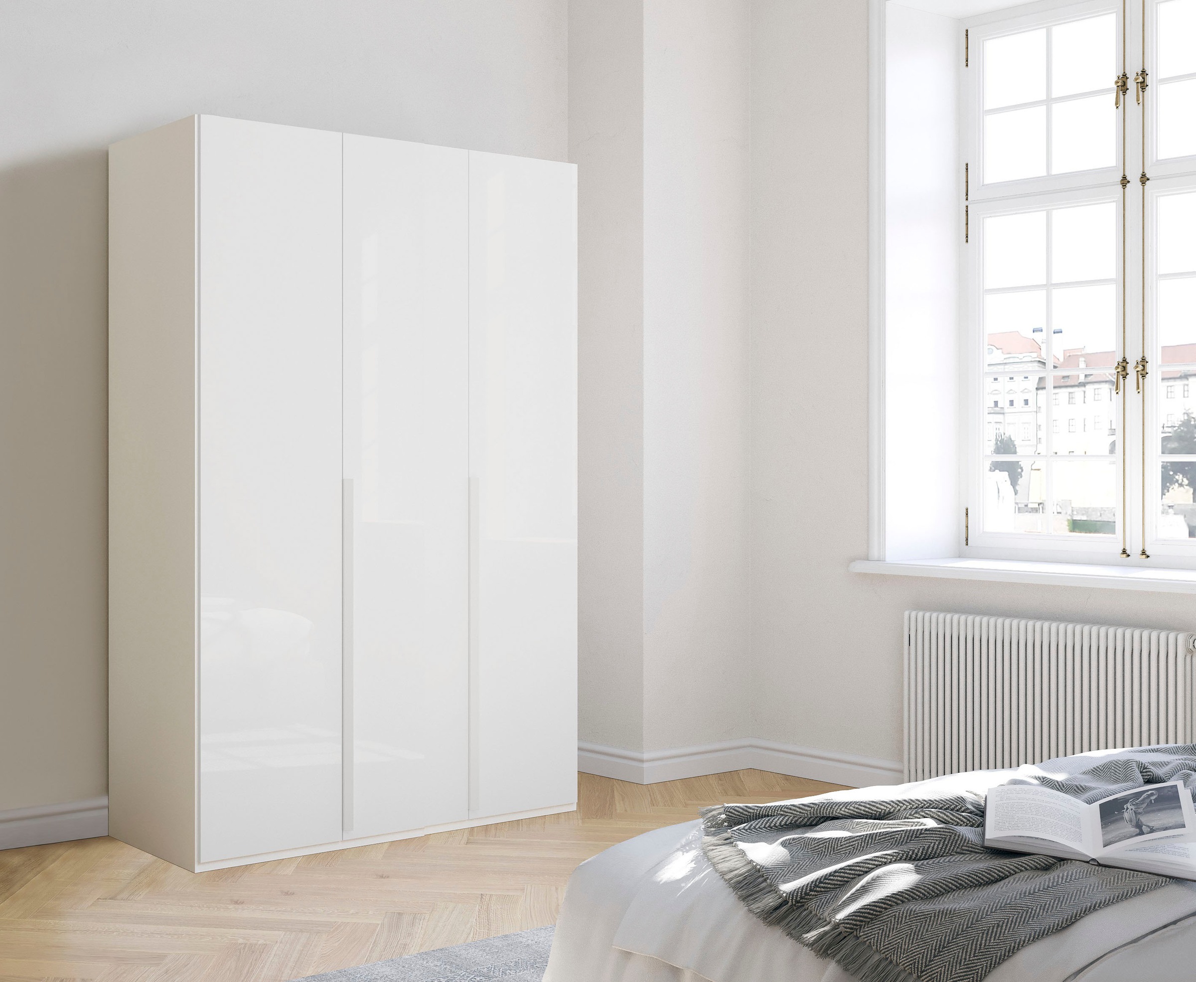 rauch Drehtürenschrank »Purisma«, mit Glasfront und umfangreicher Innenausstattung