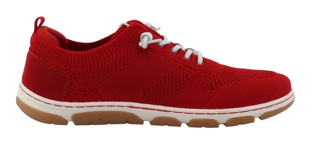 Mustang Shoes Slip-On Sneaker »Sue«  Freizeitschuh, Halbschuh, Slipper mit Logoschriftzügen