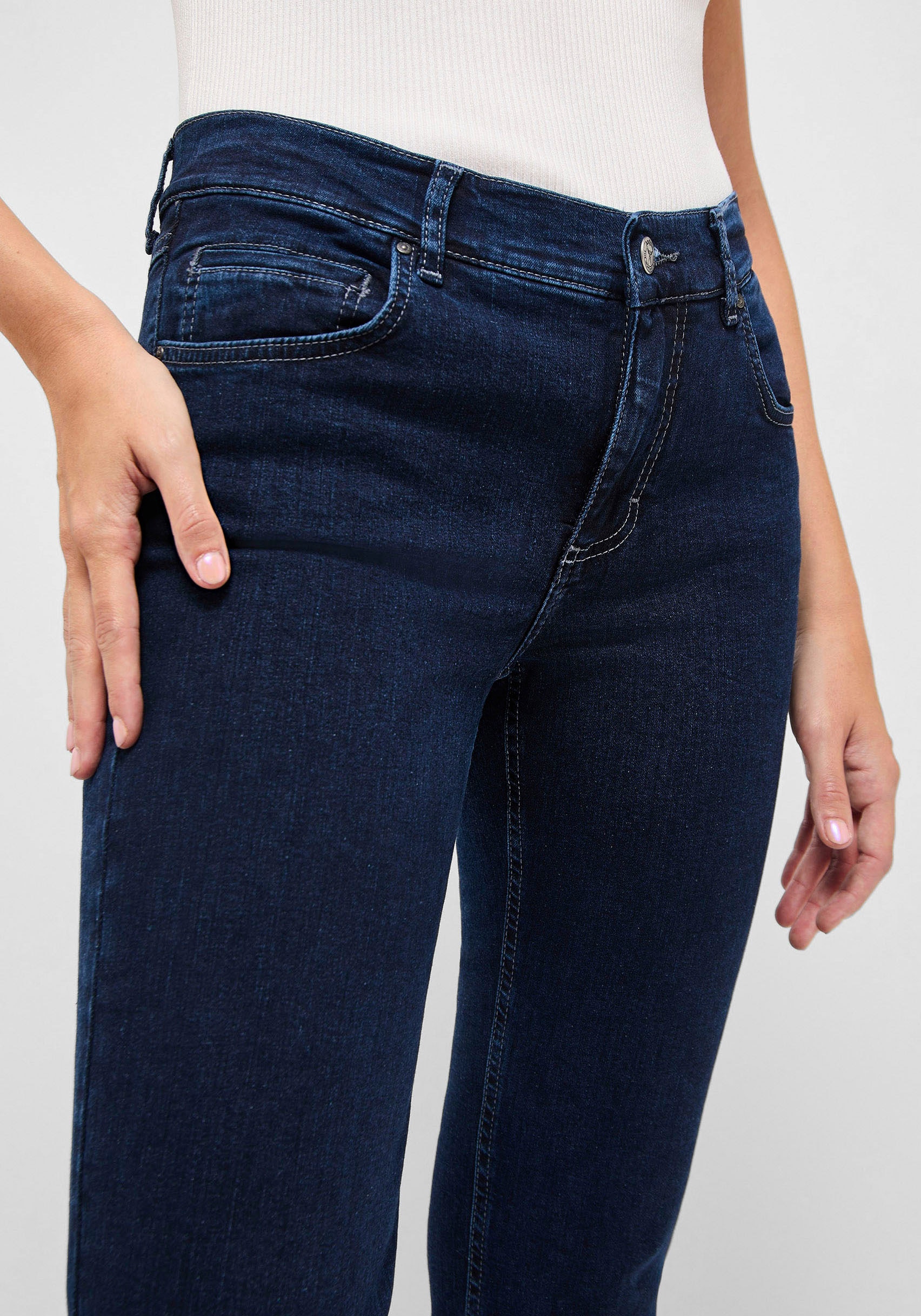 ANGELS 5-Pocket-Jeans »CICI«, aus sportivem Denim
