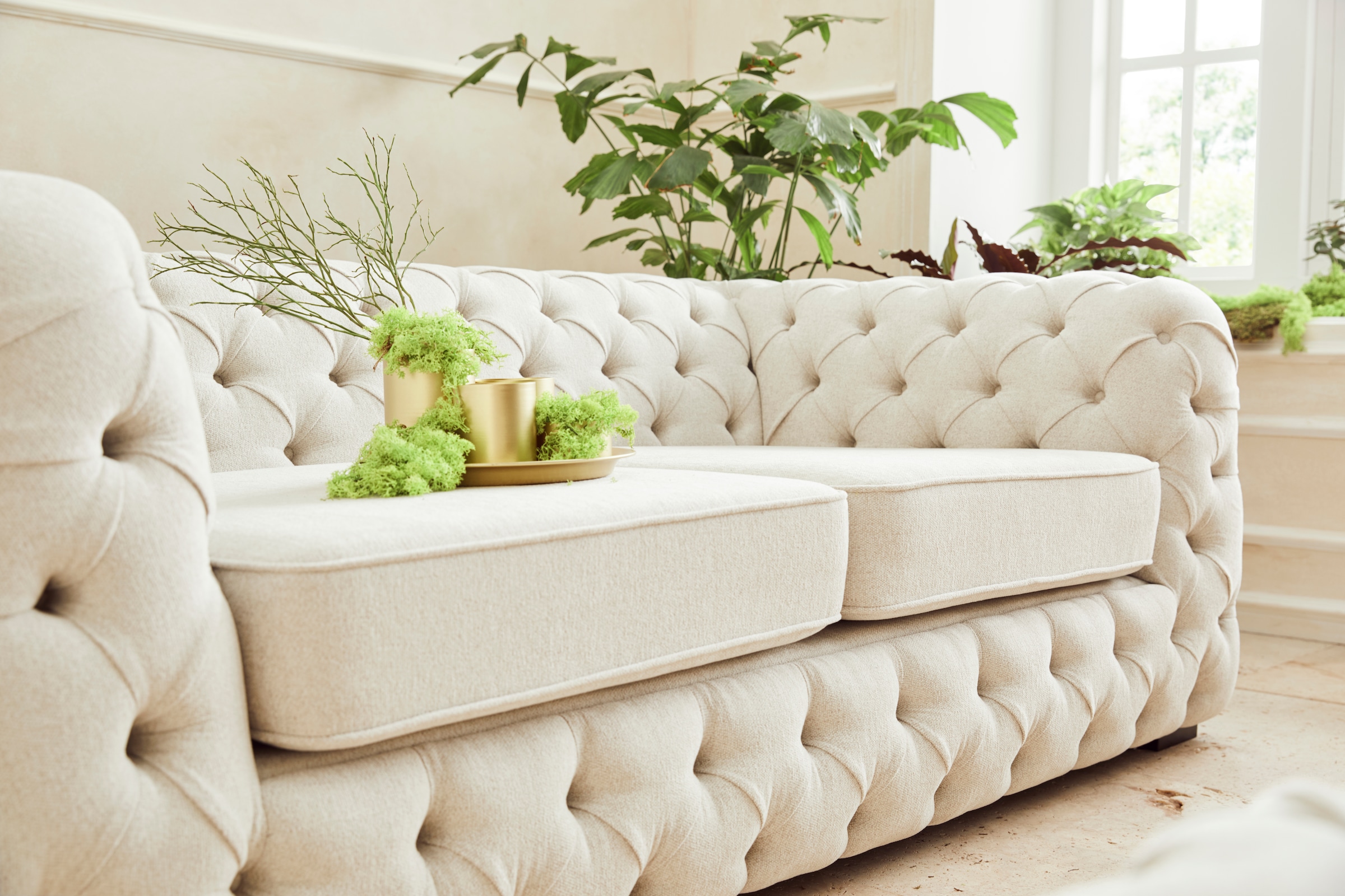 Guido Maria Kretschmer Home&Living 2-Sitzer »Kalina«, mit klassischer Chesterfield-Knopfheftung