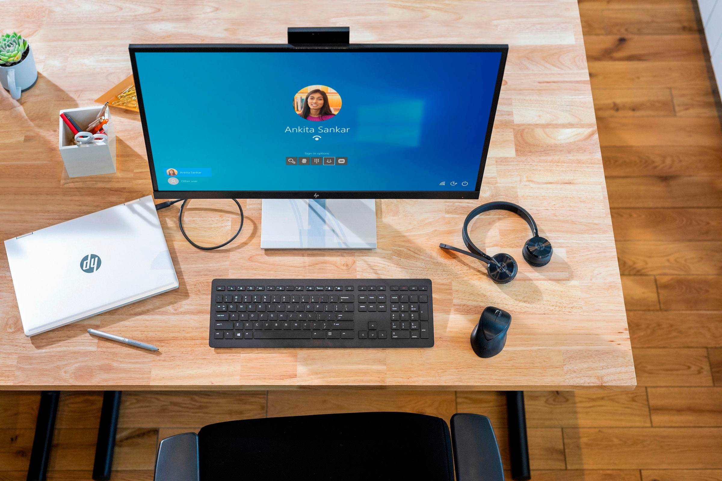 HP LED-Monitor »E27d G4«, 69 cm/27 Zoll, 2560 x 1440 px, QHD, 5 ms Reaktionszeit, 75 Hz