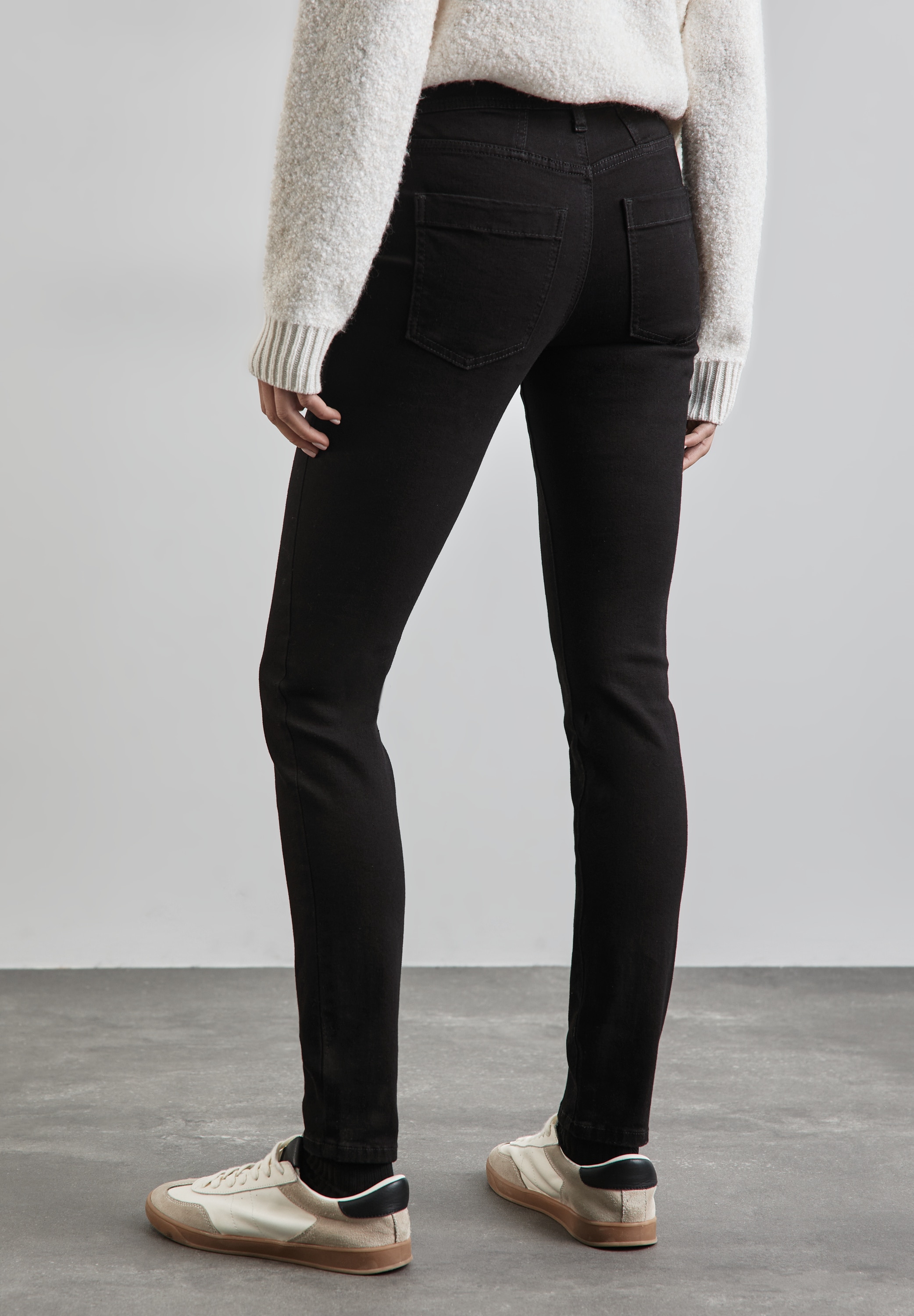 STREET ONE Slim-fit-Jeans »Style YORK«, im Five-Pocket Style