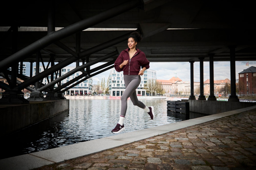 RIEKER Sport Plateausneaker, Slip-on Sneaker, Halbschuh, Freizeitsneaker mit MemoSoft-Innensohle