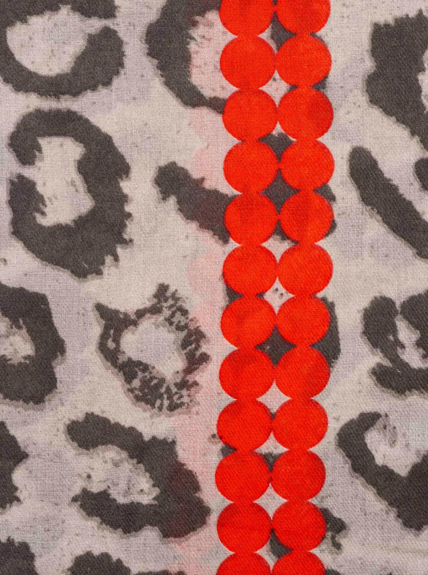 Zwillingsherz Schal »"Leo & Colors"« Leomuster, rotes Detail, Fransen