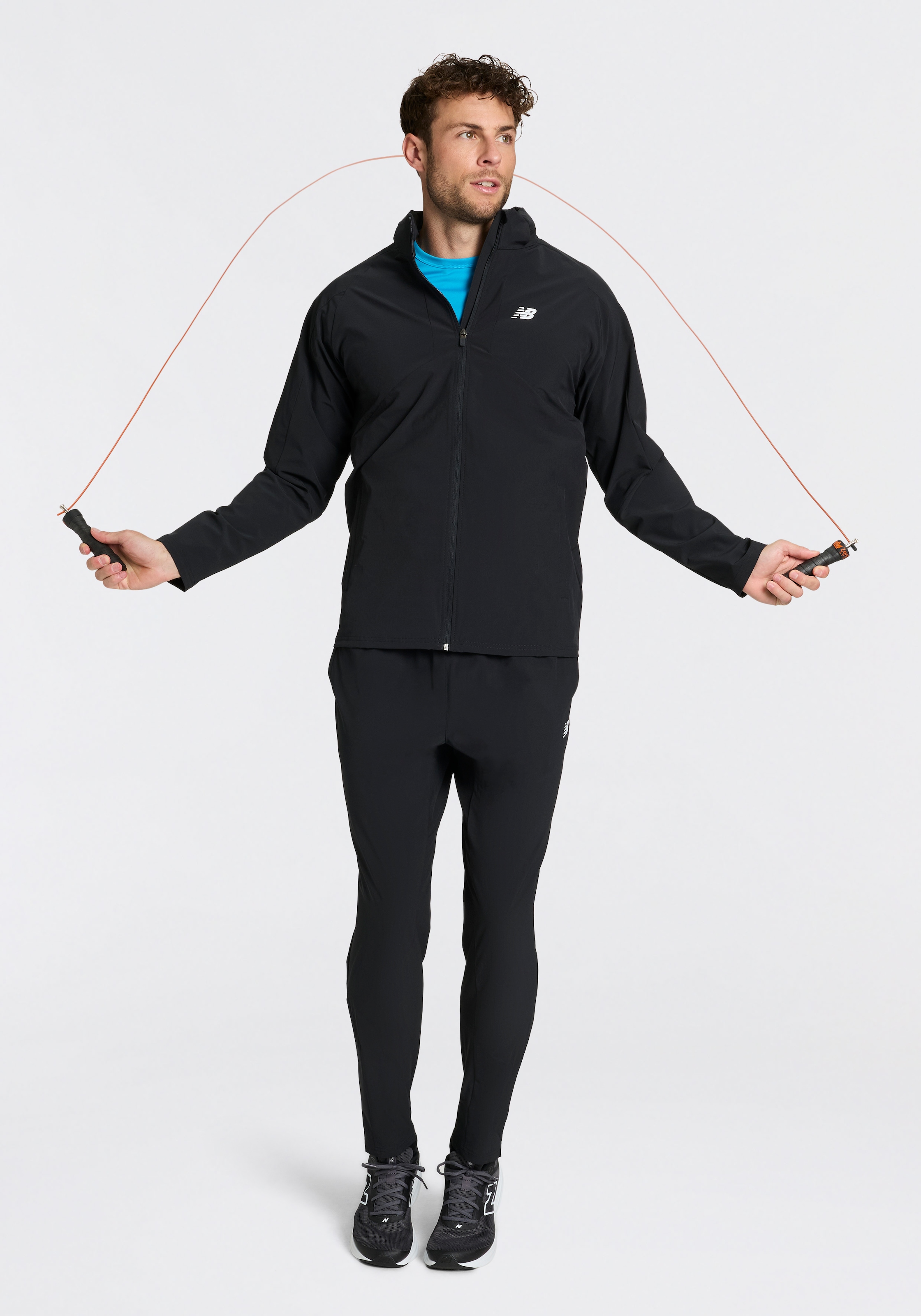New Balance Trainingsshirt »SPORT ESSENTIALS UTILITY T-SHIRT« atmungsaktiv, schnell trocknend, aus Polyester