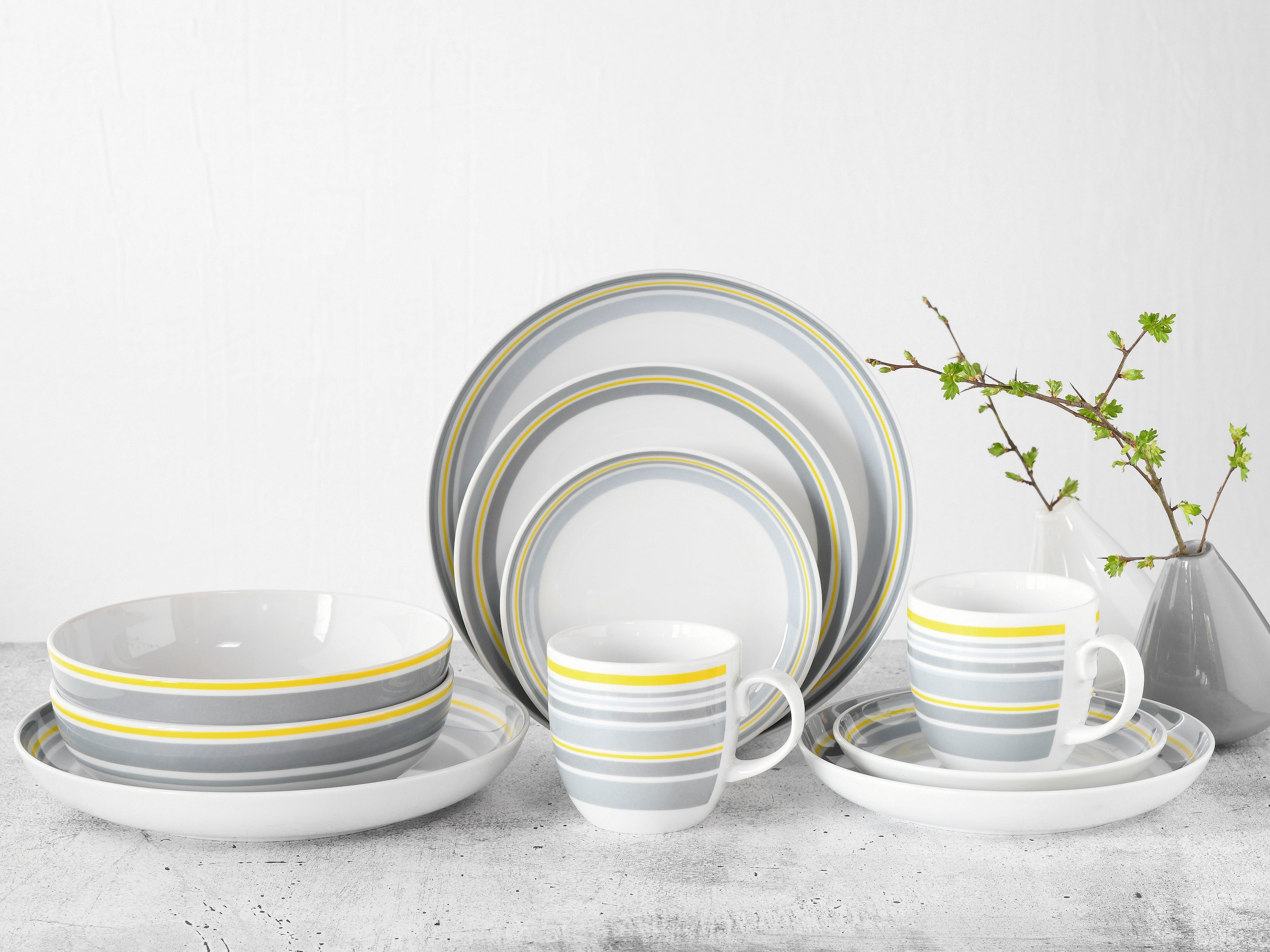 CreaTable Kombiservice »Geschirr-Set Trend Line«, (Set, 10 tlg., Kaffeeservice und Tafelservice im Set, für 2 Personen), Service, mit Bänderdekor in gelb/grau, 10 Teile, für 2 Personen