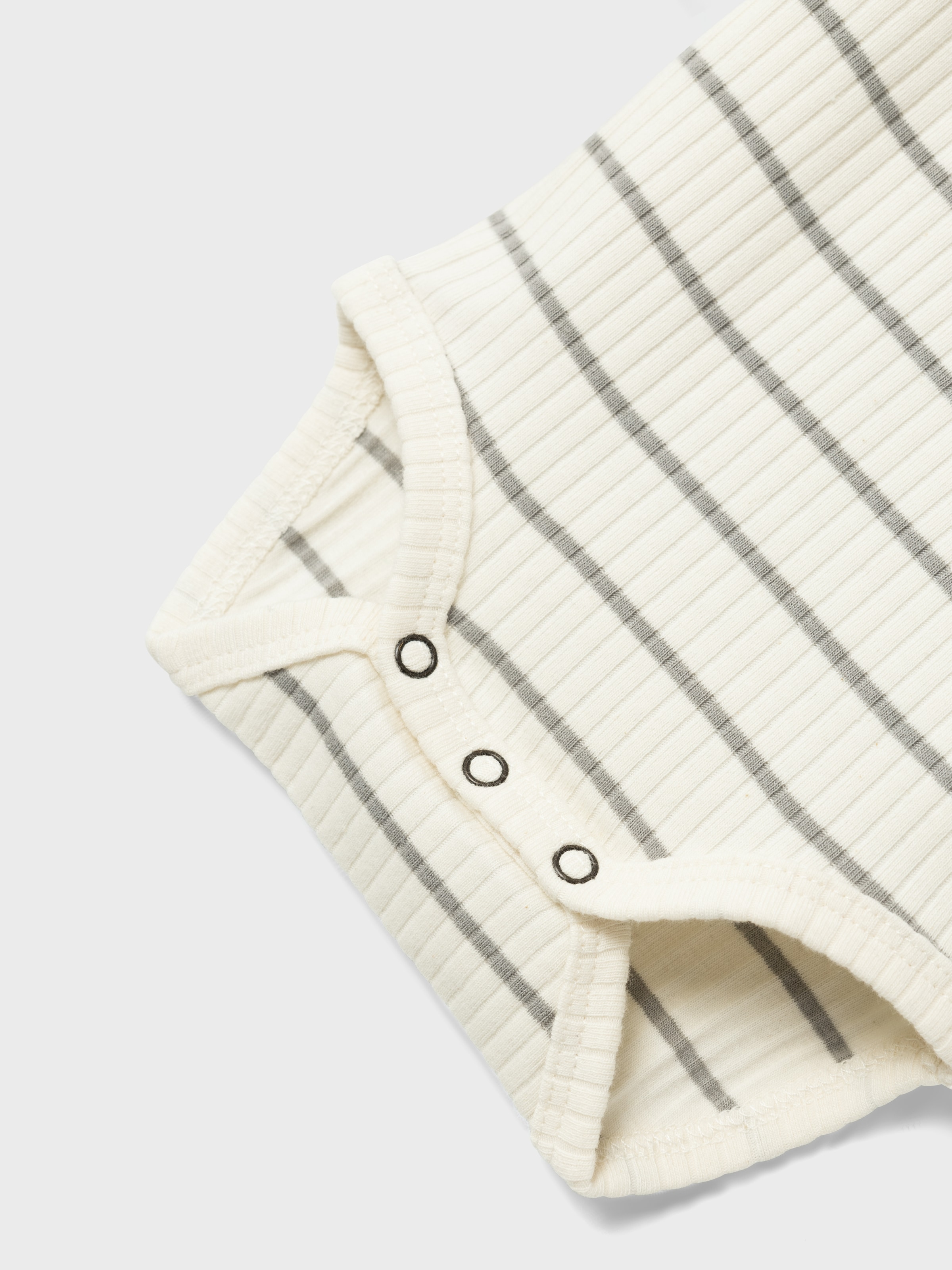 Lil' Atelier Langarmbody »NBMKAIL LS SLIM BODY LIL NOOS« Baumwollmischung