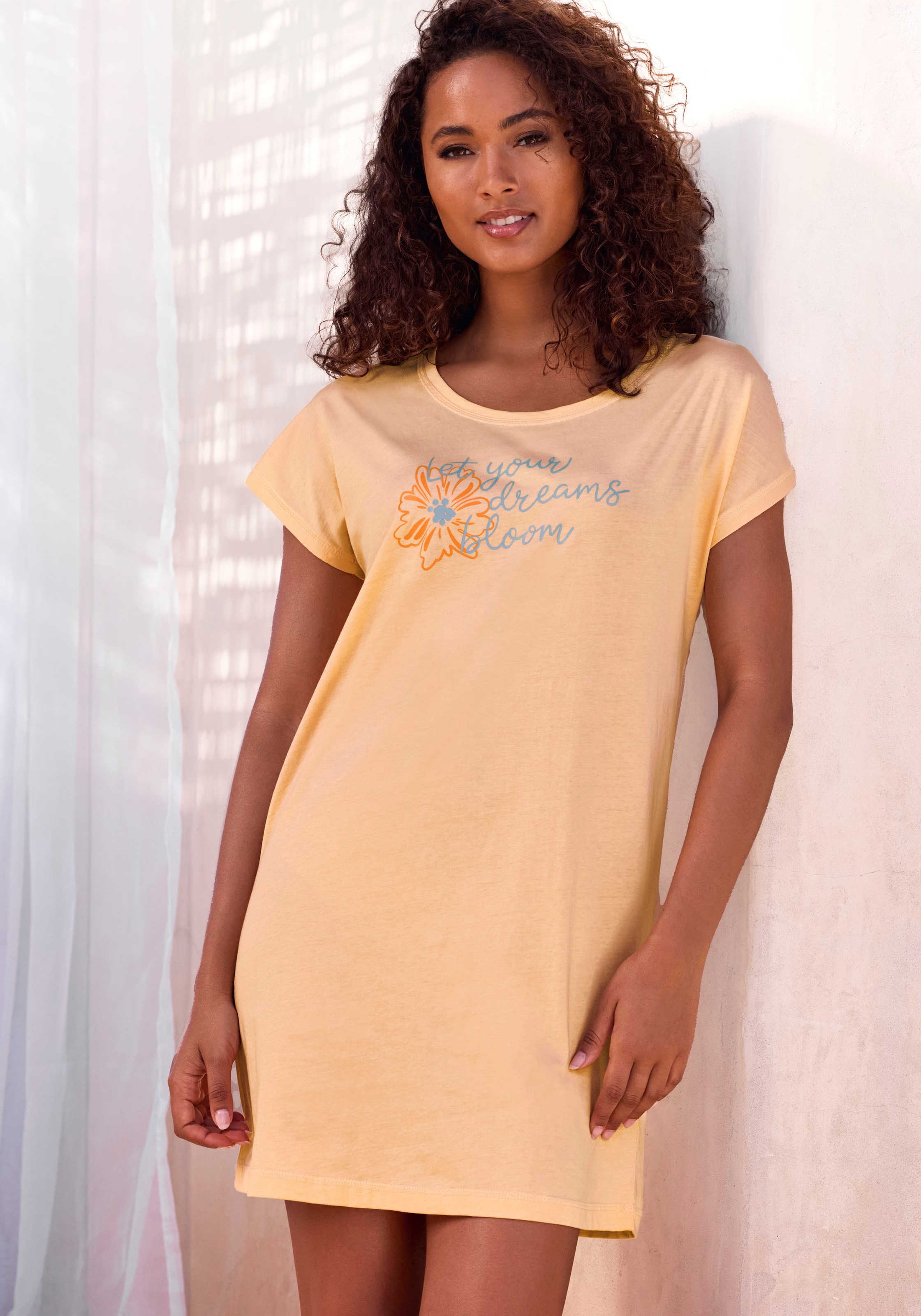 Vivance Dreams by Lascana Nachthemd mit schönem Frontprint