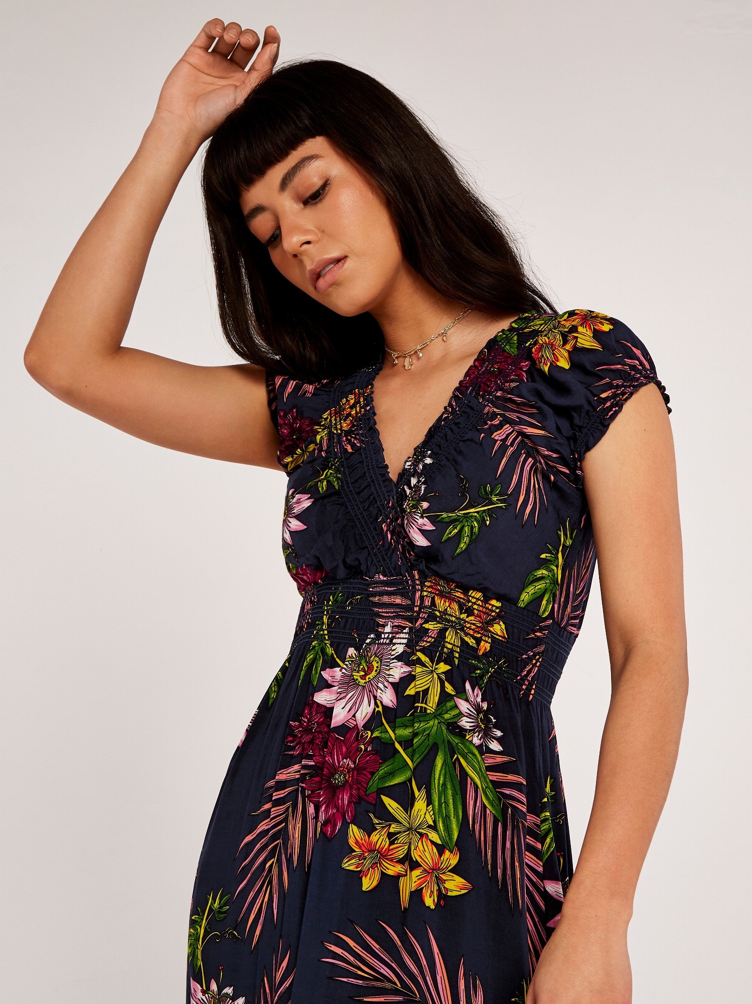 Apricot Maxikleid »Maxikleid« 1 tlg. mit Smockband