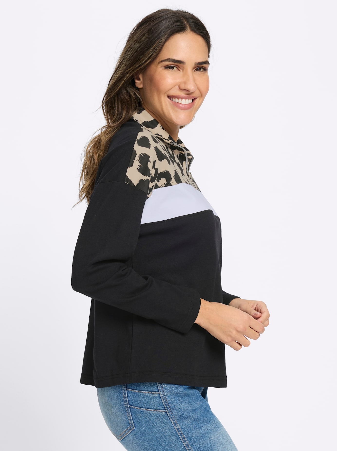Classic Basics Sweatshirt
