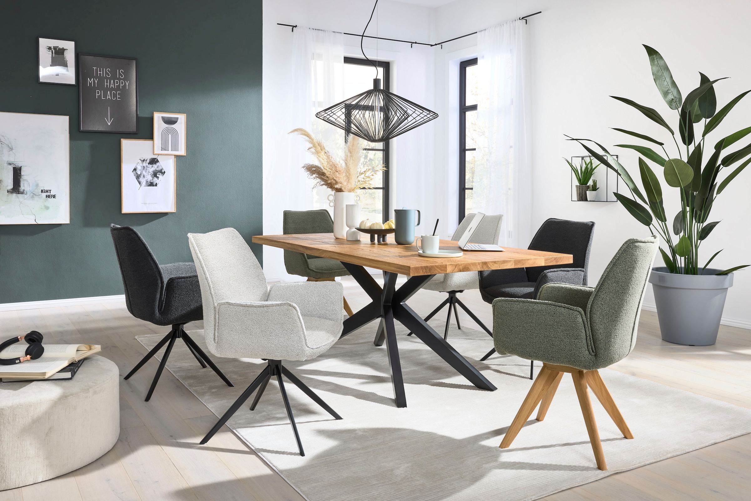 Musterring Esszimmerstuhl »Tiama« (Set) 2 Stk.Stativgestell aus Eisen schwarz, 180° drehbar, Stoff Cord oder Bouclé