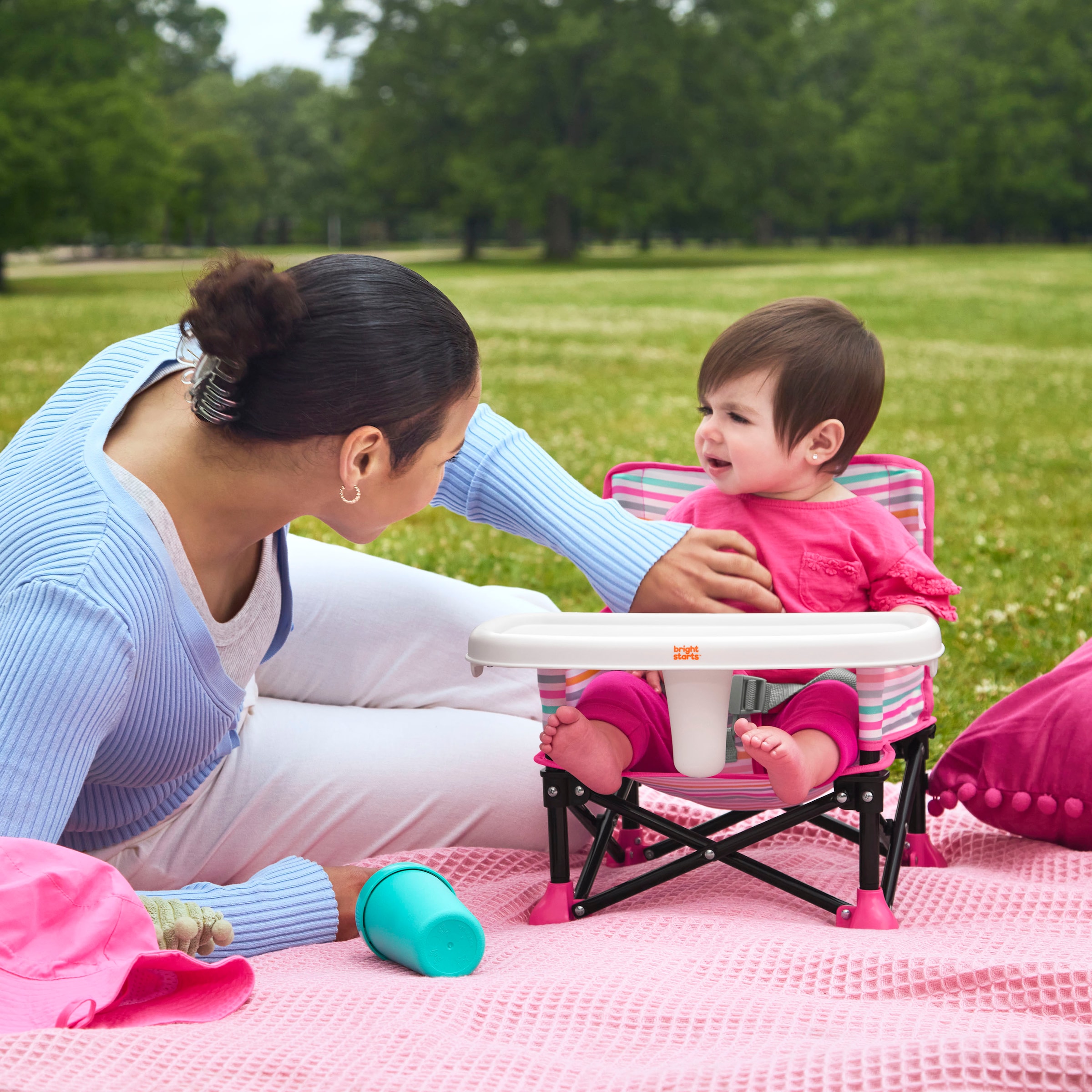 Bright Starts Tischsitz »MINNIE MOUSE Pop ‘N Sit™ Portable Booster Seat«