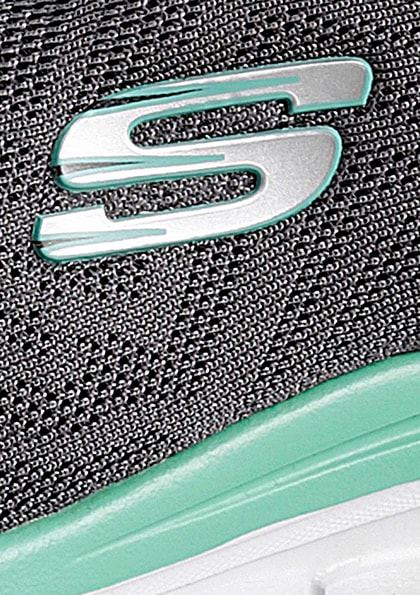Skechers Sneaker »GRACEFUL - GET CONNECTED«, Freizeitschuh, Halbschuh, Schnürschuh in Schuhweite G (weit)