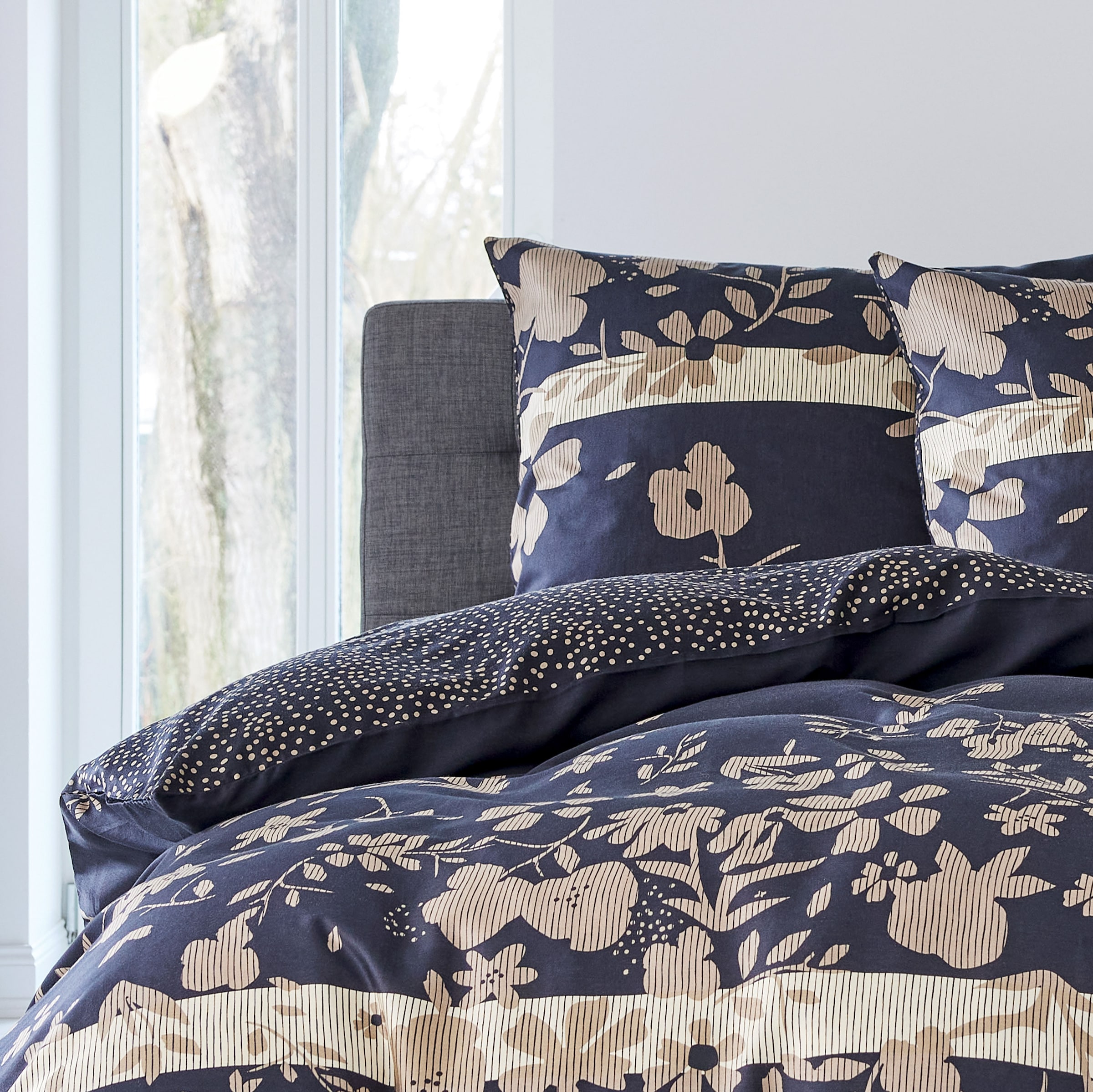 Esprit Bettwäsche »Dots and Flowers«, aus 100% Baumwolle